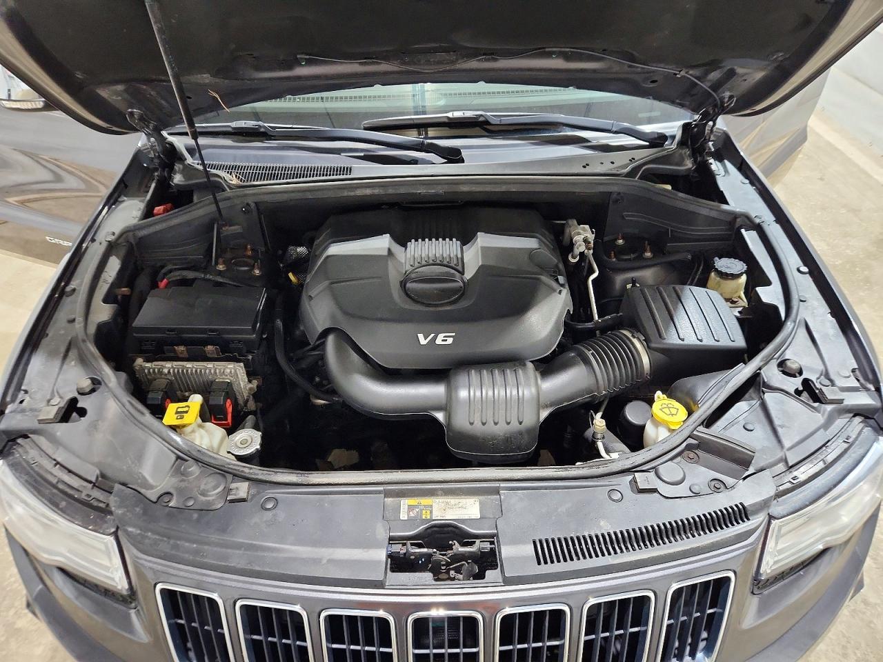 2015 Jeep Grand Cherokee Limited Gray vin: 1C4RJFBG1FC812190
