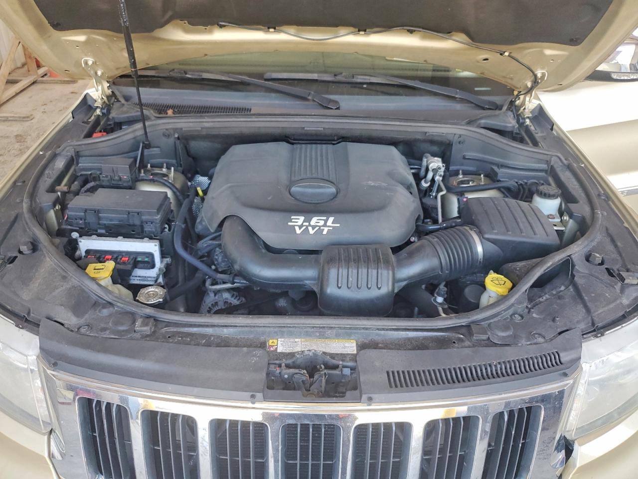 2012 Jeep Grand Cherokee Limited Gold vin: 1C4RJFBG2CC140345