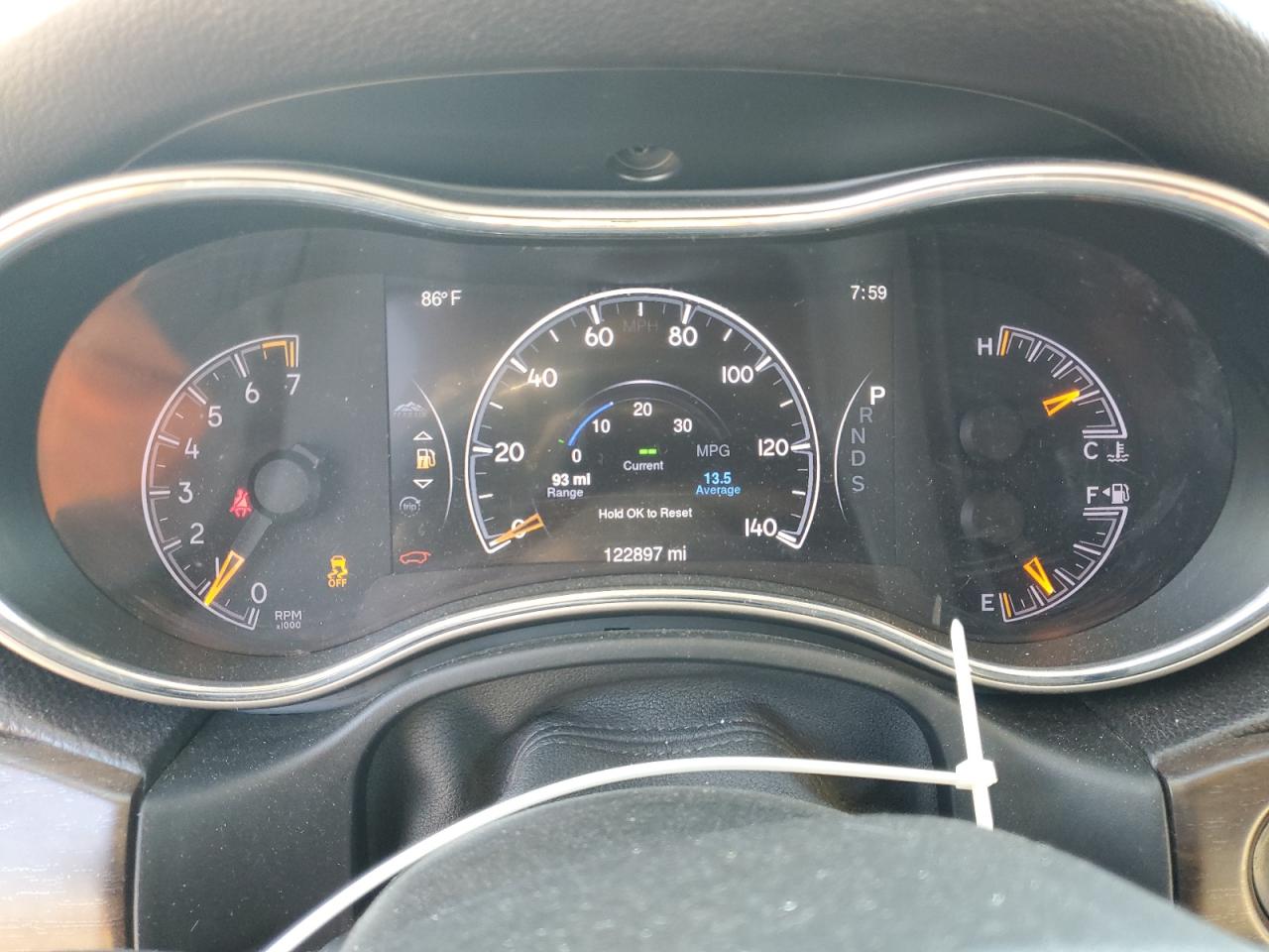2014 Jeep Grand Cherokee Limited Blue vin: 1C4RJFBG2EC156418 Damage: Warning - Traction Control, On, Unacceptable