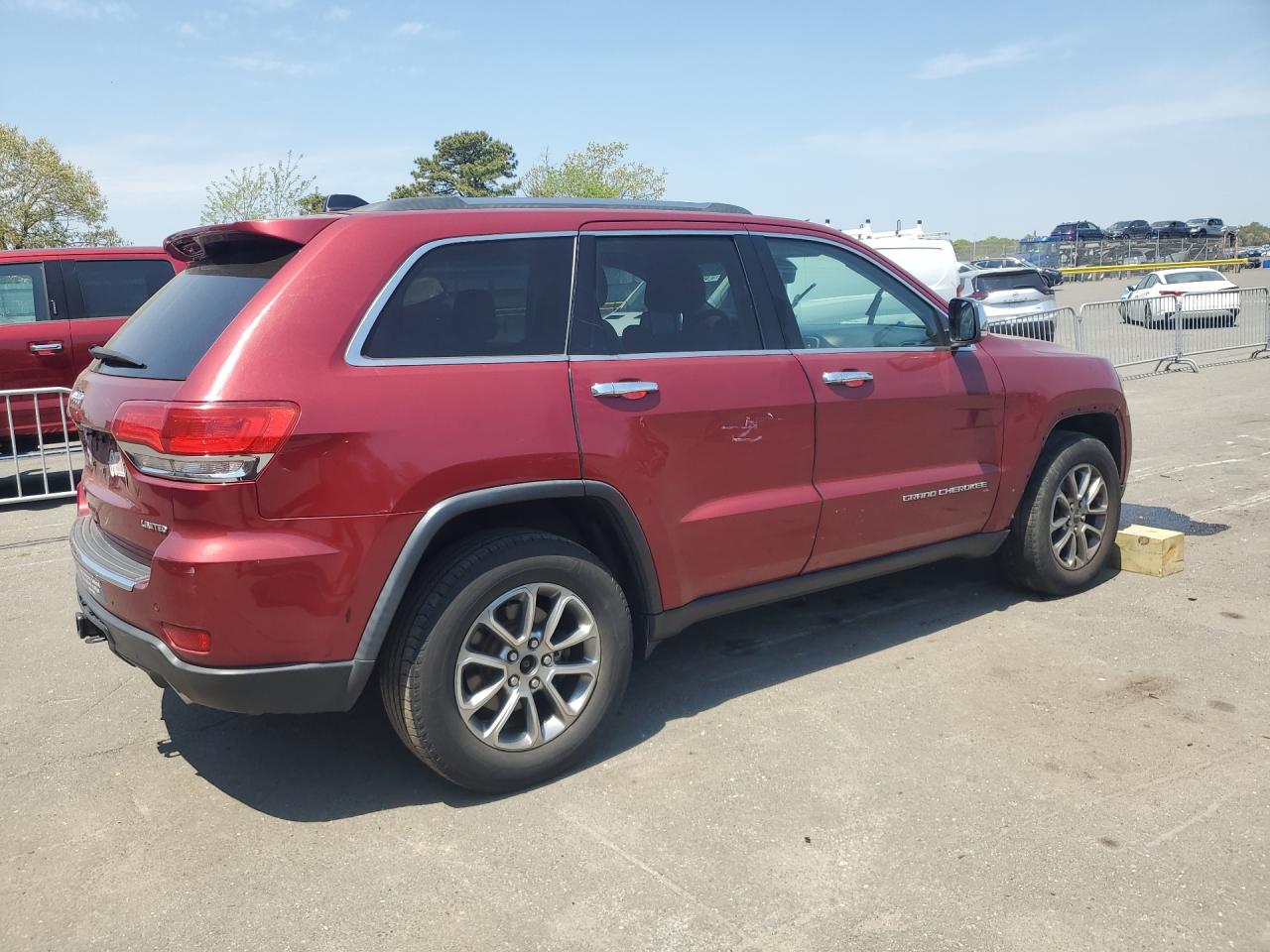 2014 Jeep Grand Cherokee Limited Maroon vin: 1C4RJFBG2EC269172 Damage: Right Qtr Panel, Dent(S) W/ Paint Dmg, 5 To 6 Inches