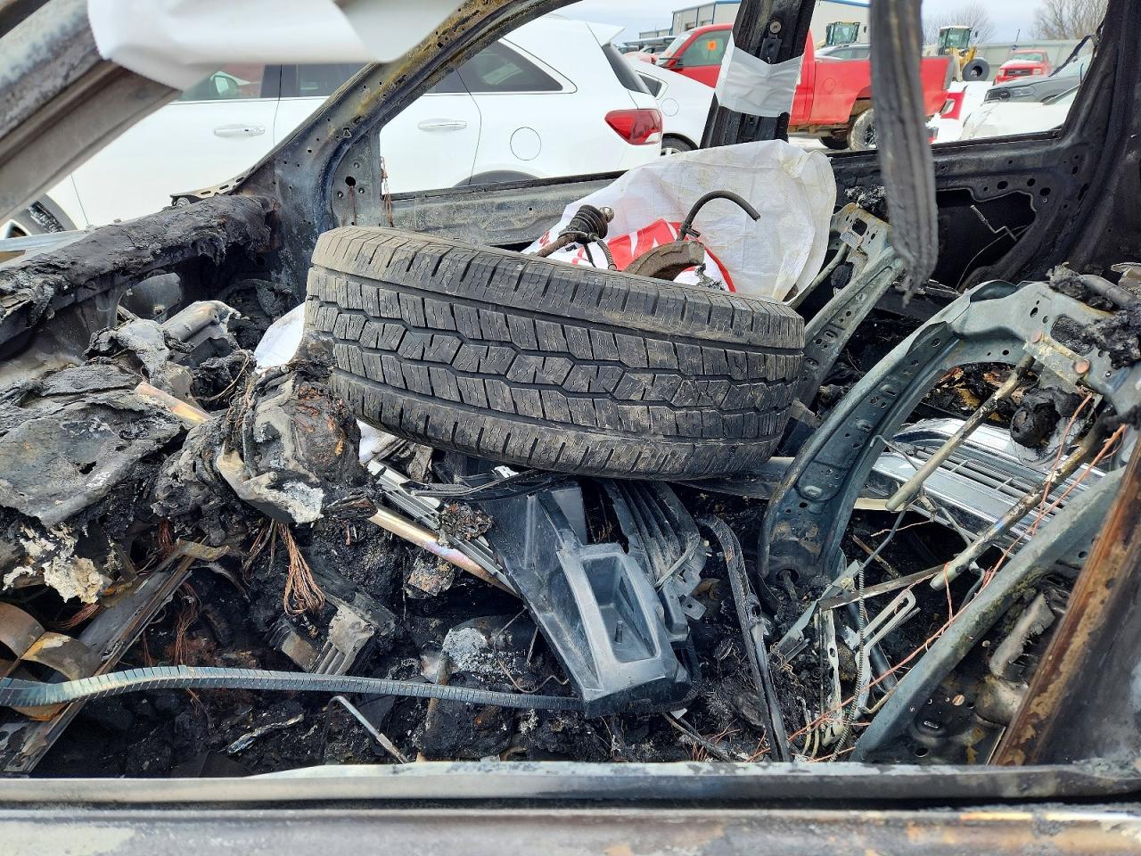 2014 Jeep Grand Cherokee Limited Burn vin: 1C4RJFBG2EC364041