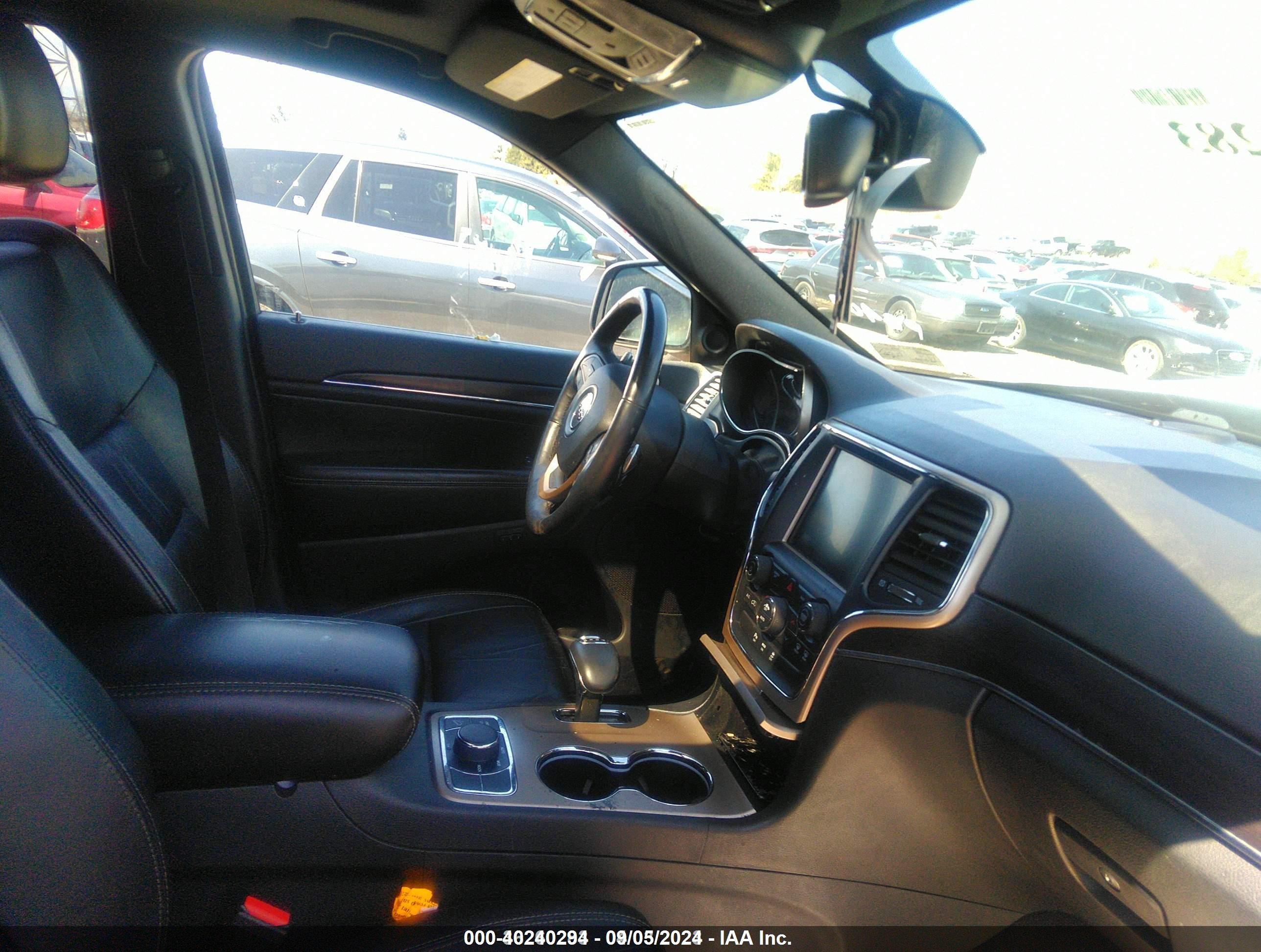 2014 Jeep Grand Cherokee Limited White vin: 1C4RJFBG2EC497995