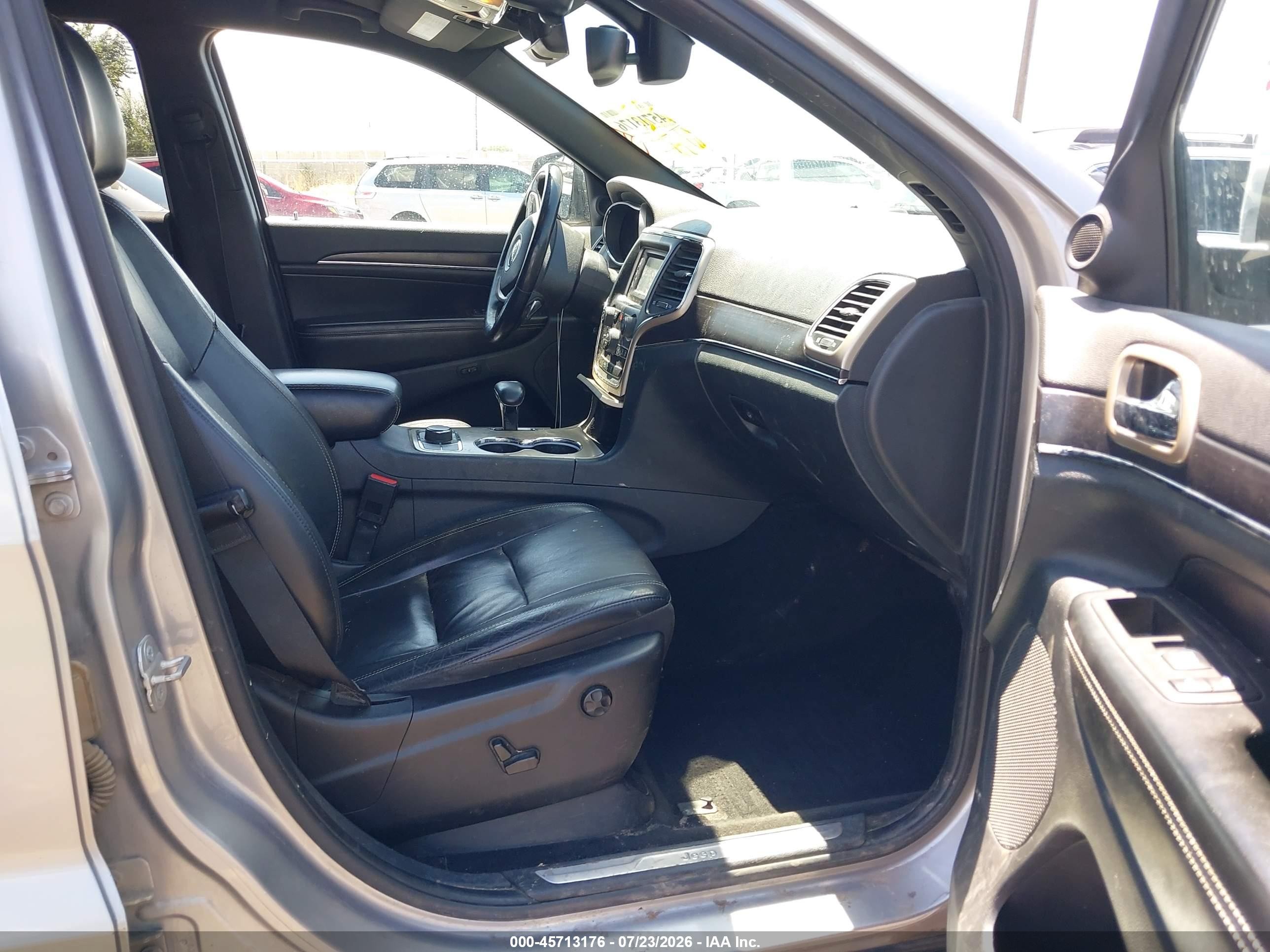 2014 Jeep Grand Cherokee Limited Silver vin: 1C4RJFBG2EC525603