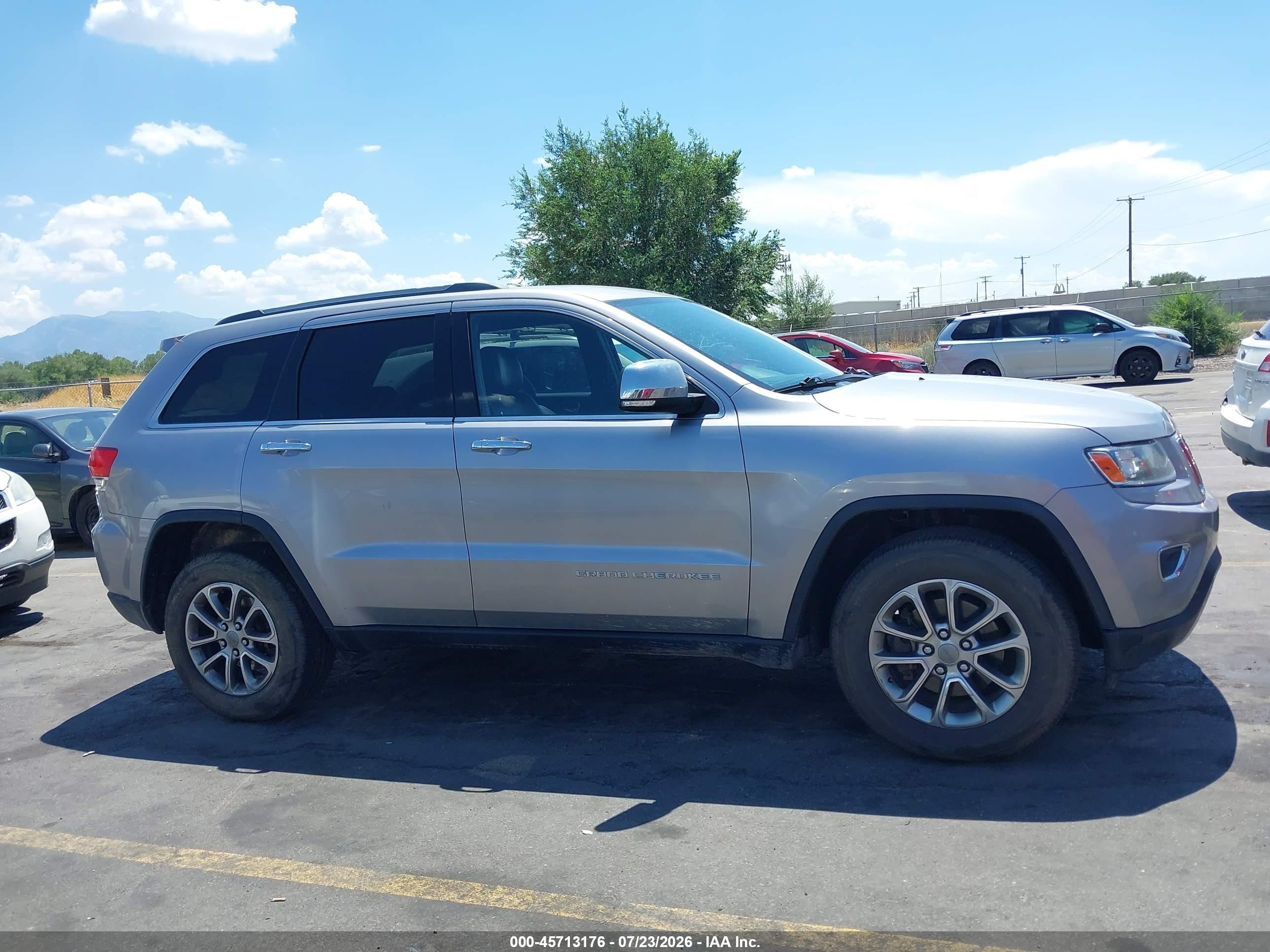 2014 Jeep Grand Cherokee Limited Silver vin: 1C4RJFBG2EC525603