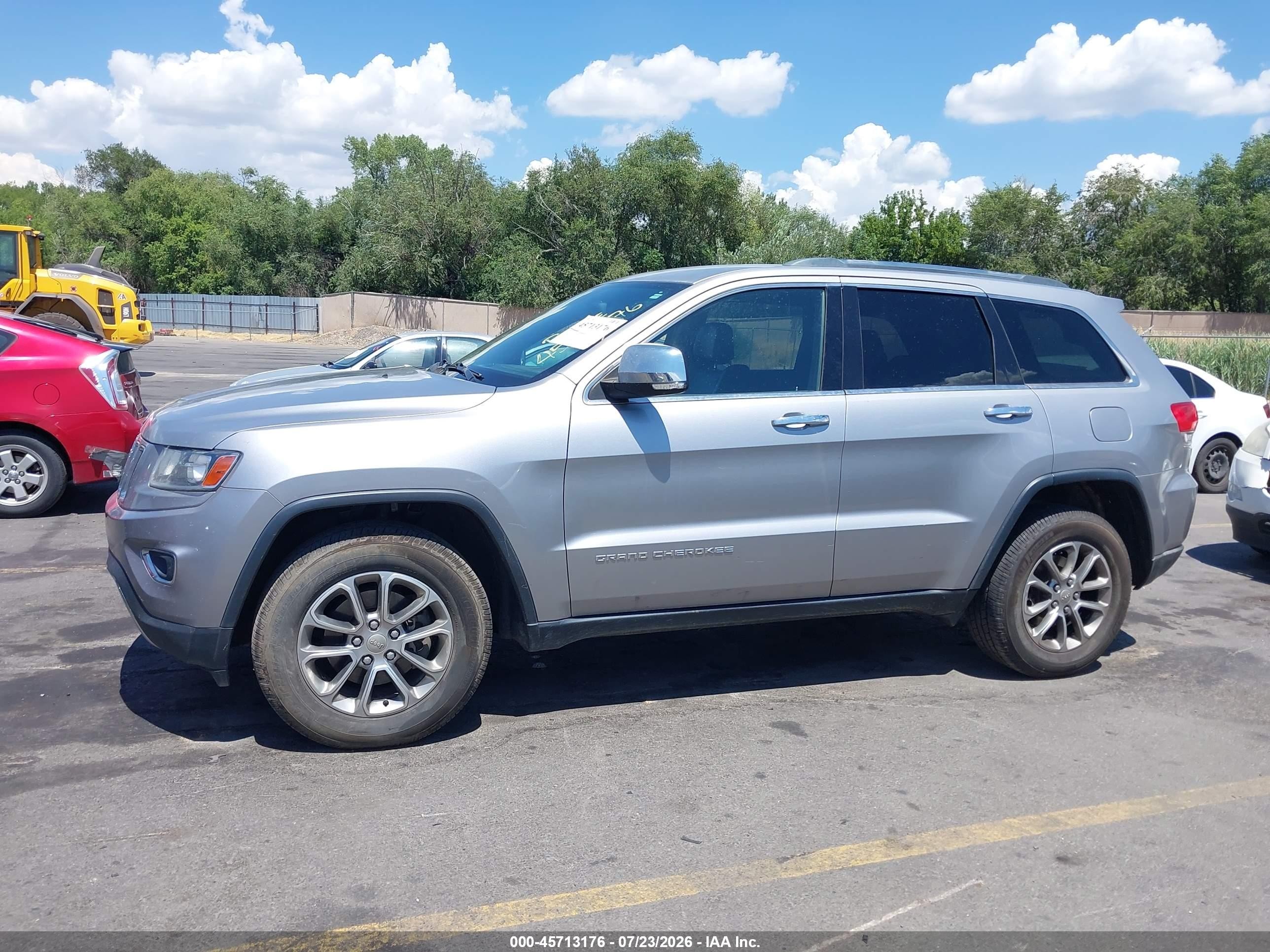 2014 Jeep Grand Cherokee Limited Silver vin: 1C4RJFBG2EC525603