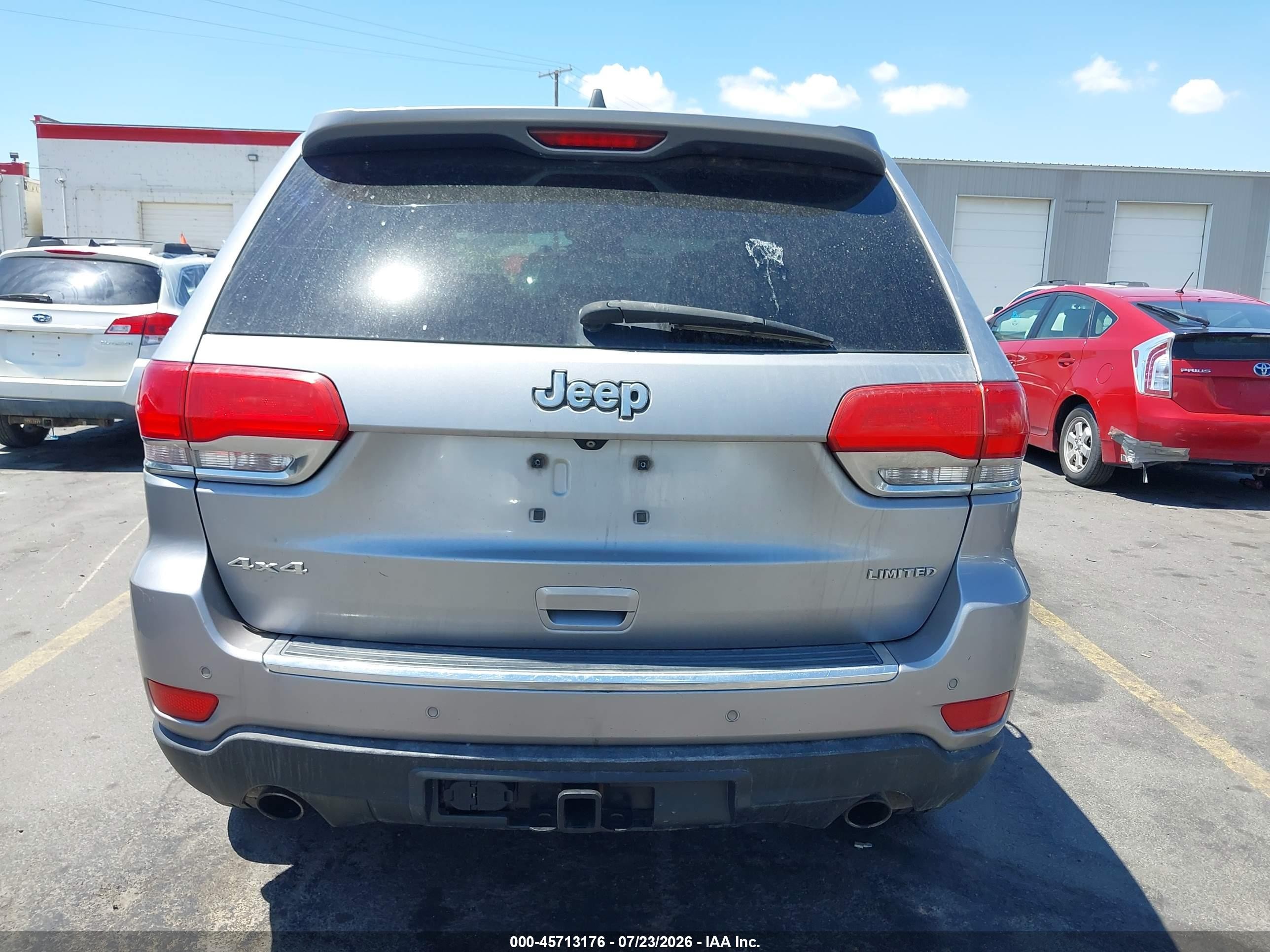2014 Jeep Grand Cherokee Limited Silver vin: 1C4RJFBG2EC525603