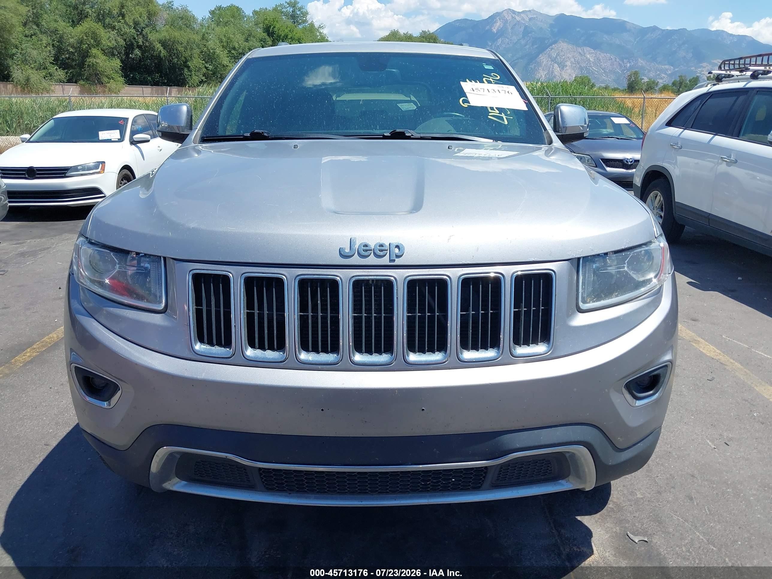 2014 Jeep Grand Cherokee Limited Silver vin: 1C4RJFBG2EC525603