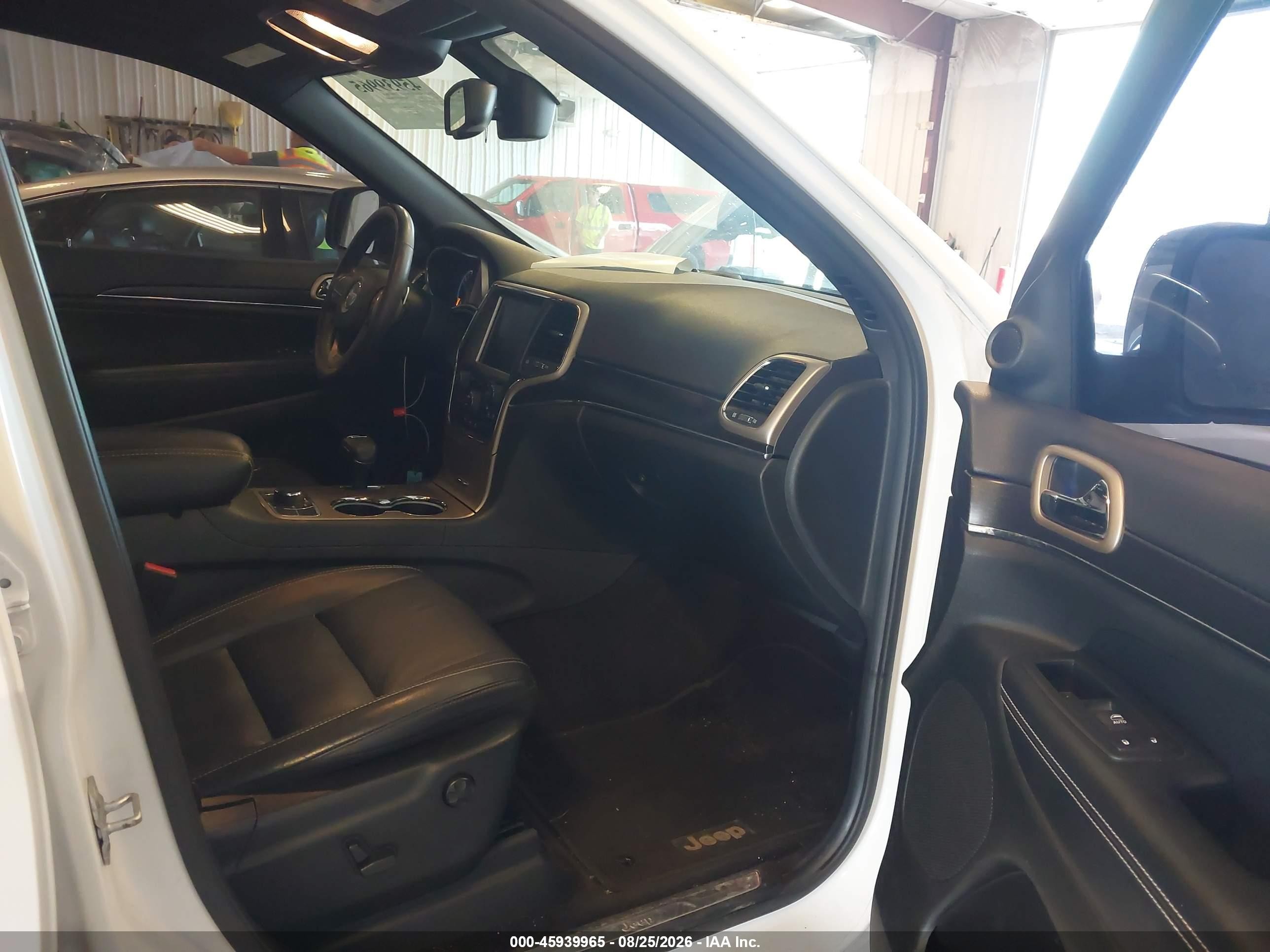 2014 Jeep Grand Cherokee Limited White vin: 1C4RJFBG2EC583629