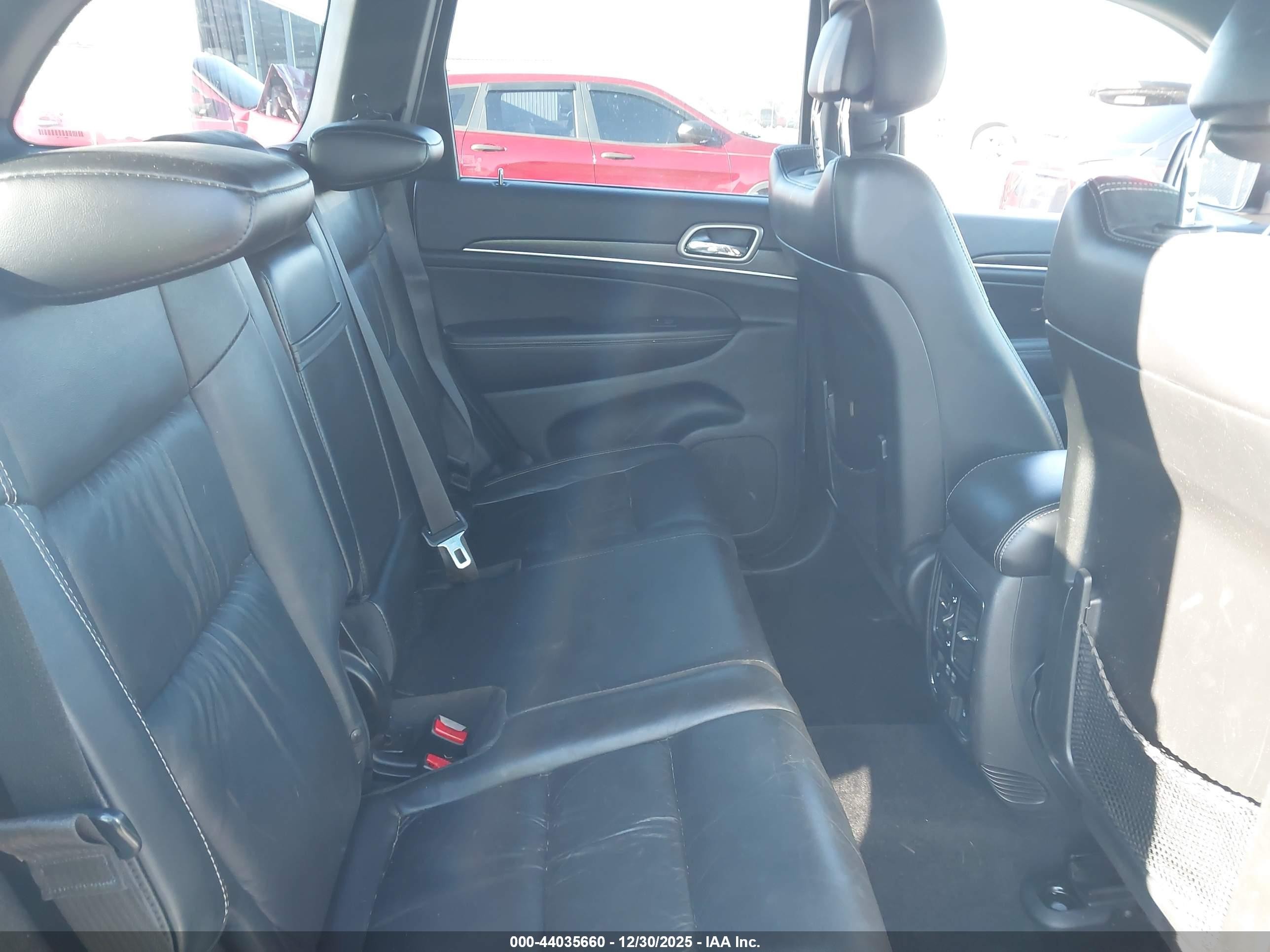 2015 Jeep Grand Cherokee Limited Серебряный vin: 1C4RJFBG2FC619935