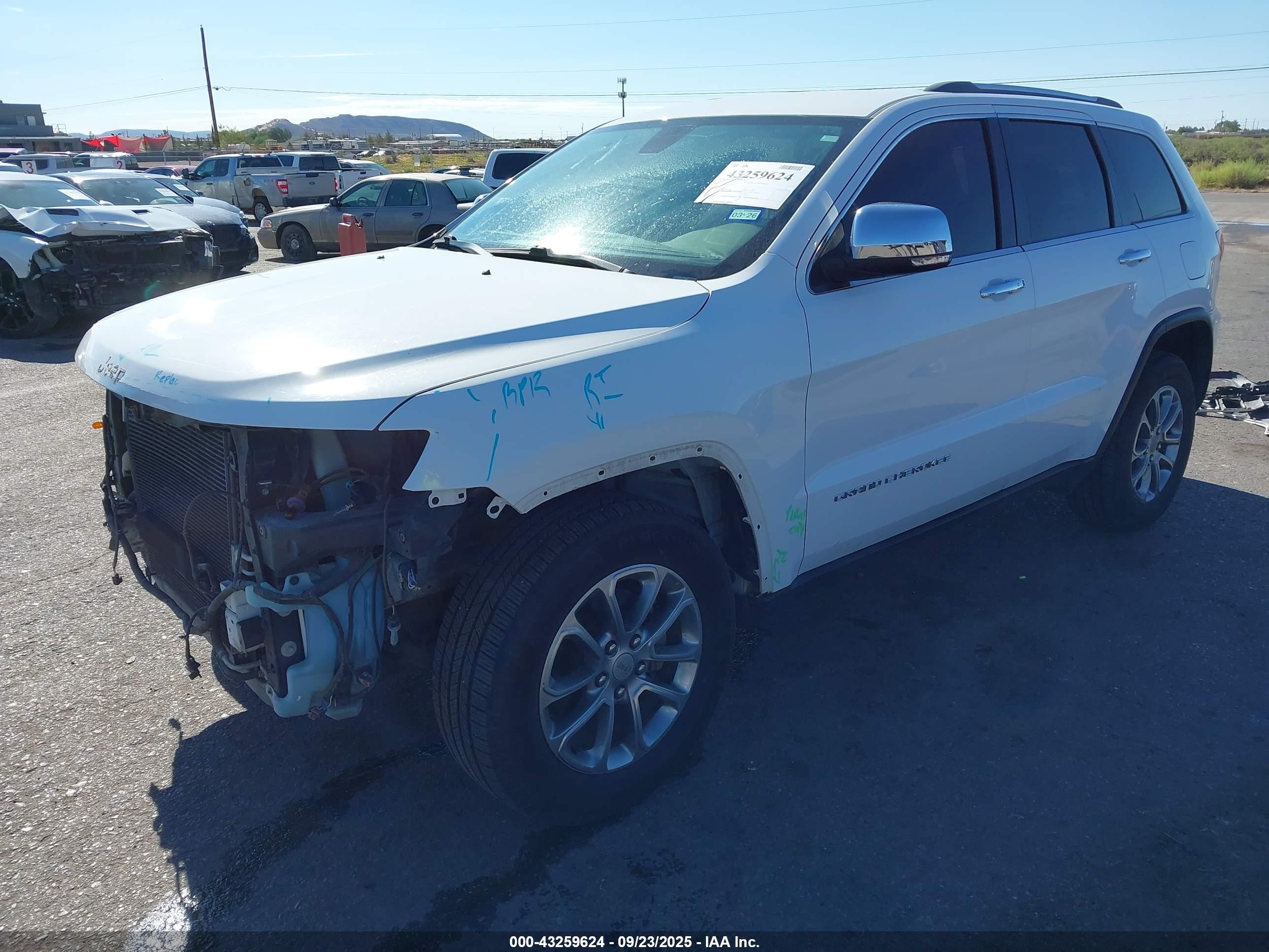 2015 Jeep Grand Cherokee Limited White vin: 1C4RJFBG2FC627243