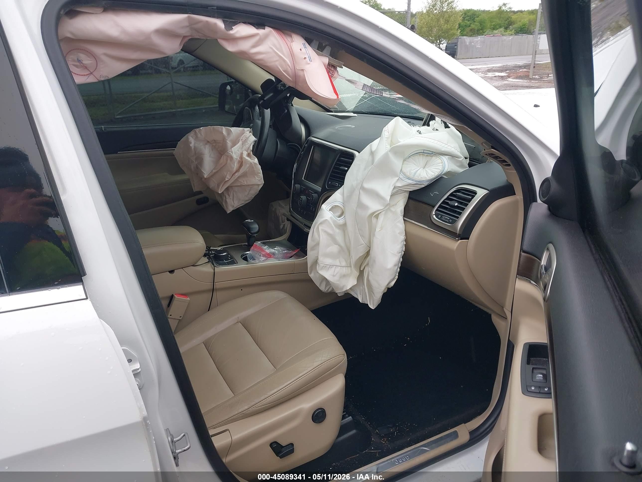 2015 Jeep Grand Cherokee Limited White vin: 1C4RJFBG2FC633124