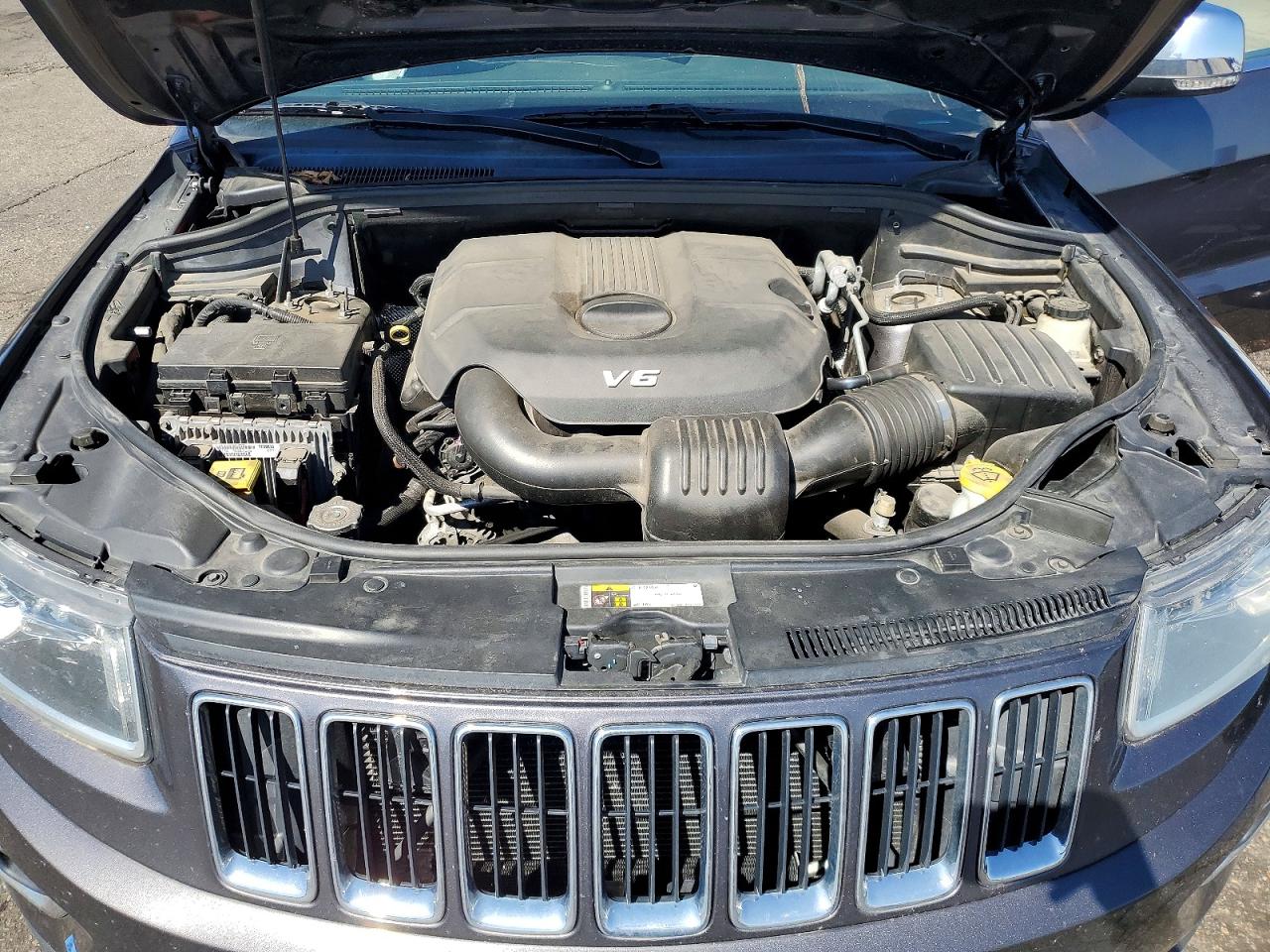 2015 Jeep Grand Cherokee Limited Серый vin: 1C4RJFBG2FC664356