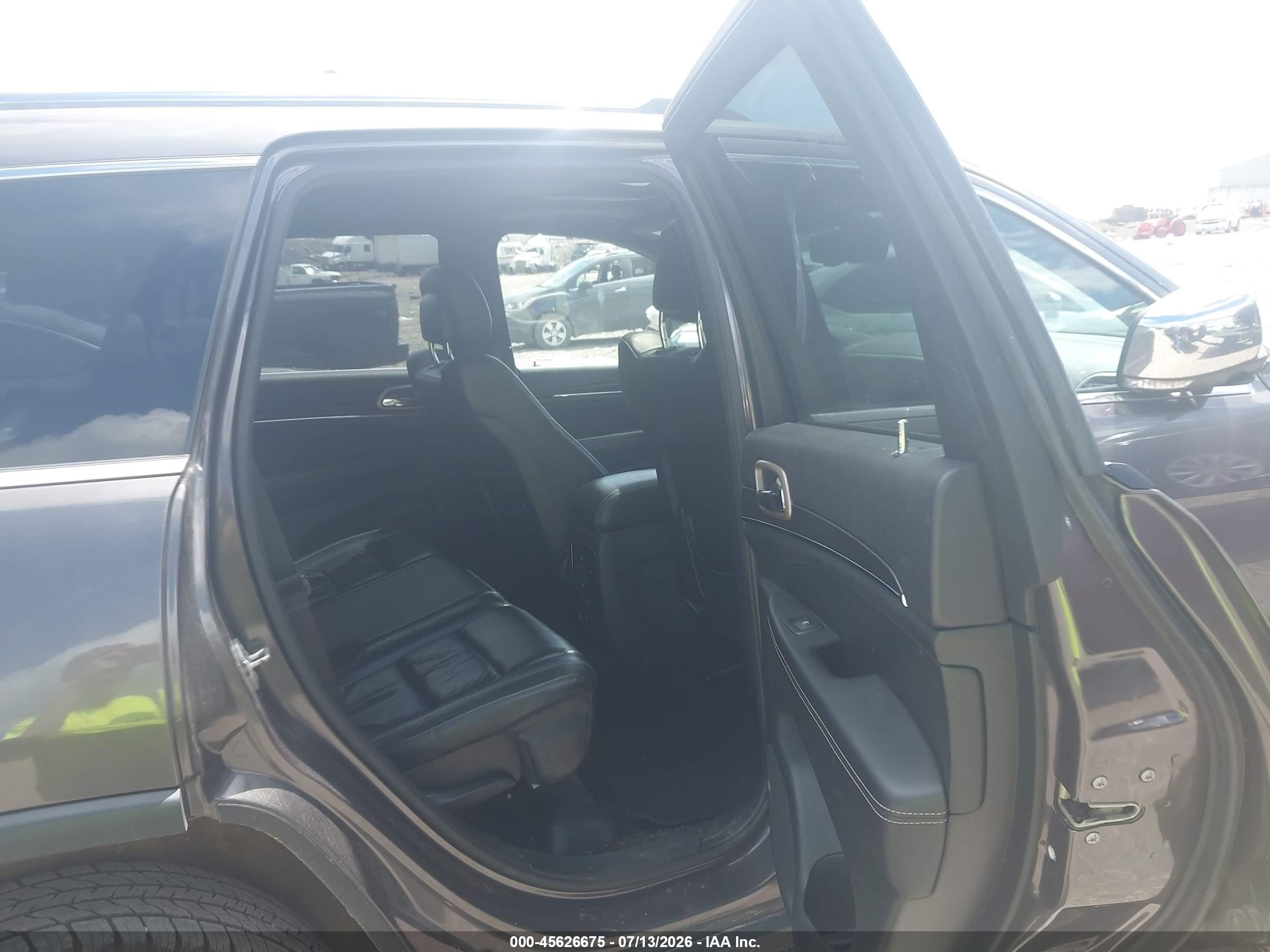 2015 Jeep Grand Cherokee Limited Gray vin: 1C4RJFBG2FC711563