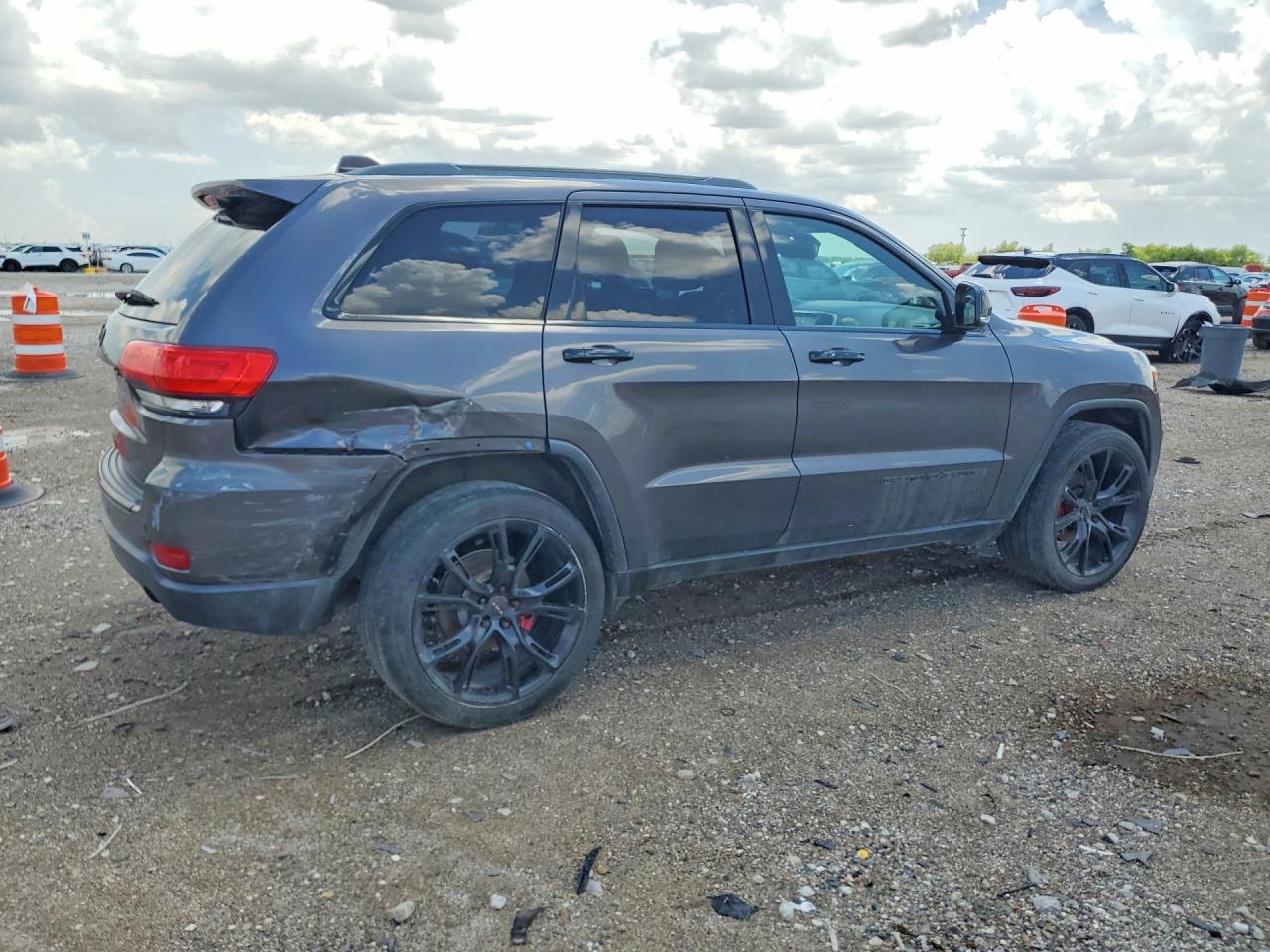 2015 Jeep Grand Cherokee Limited Серый vin: 1C4RJFBG2FC758754