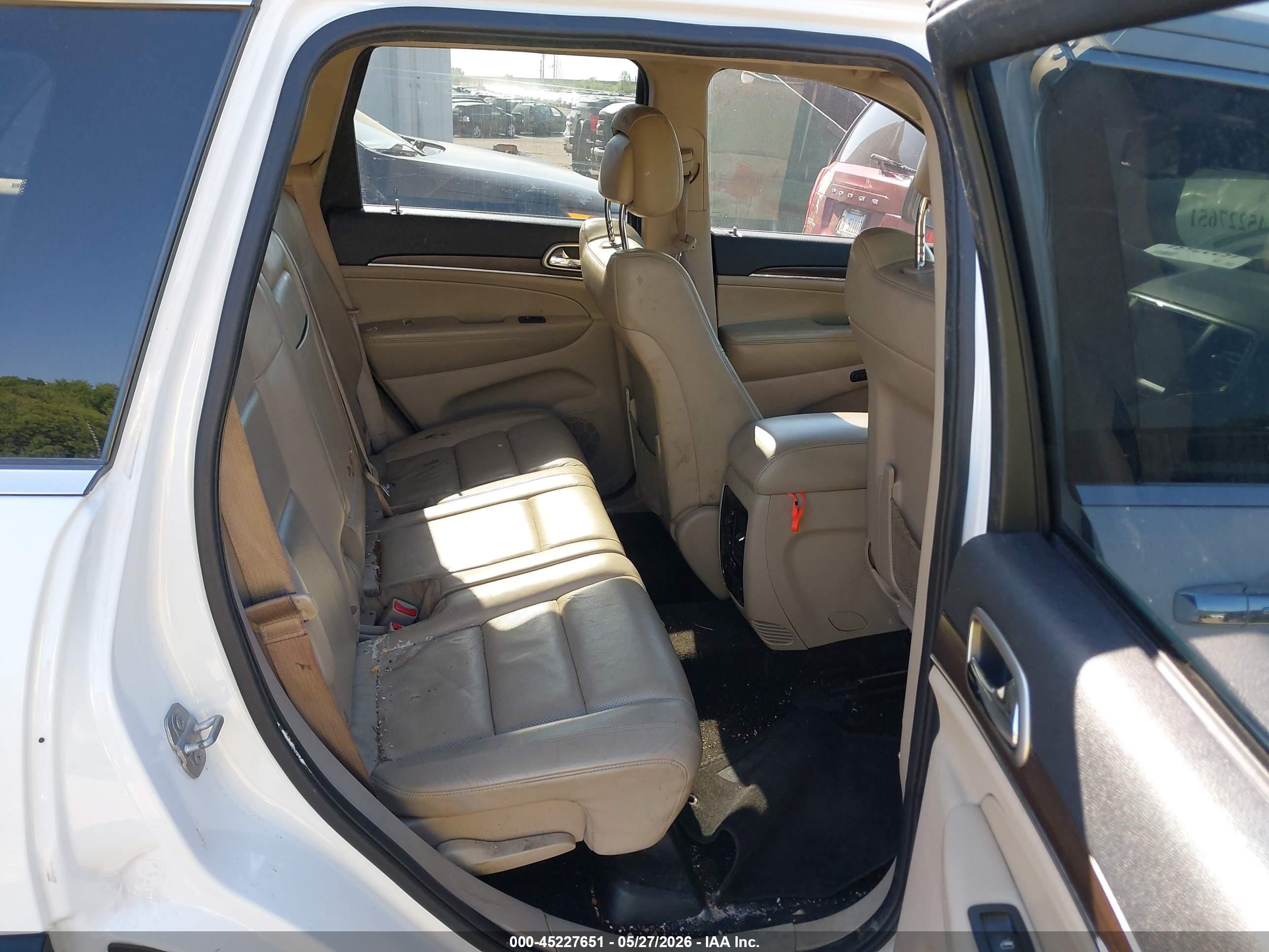 2015 Jeep Grand Cherokee Limited Белый vin: 1C4RJFBG2FC814322