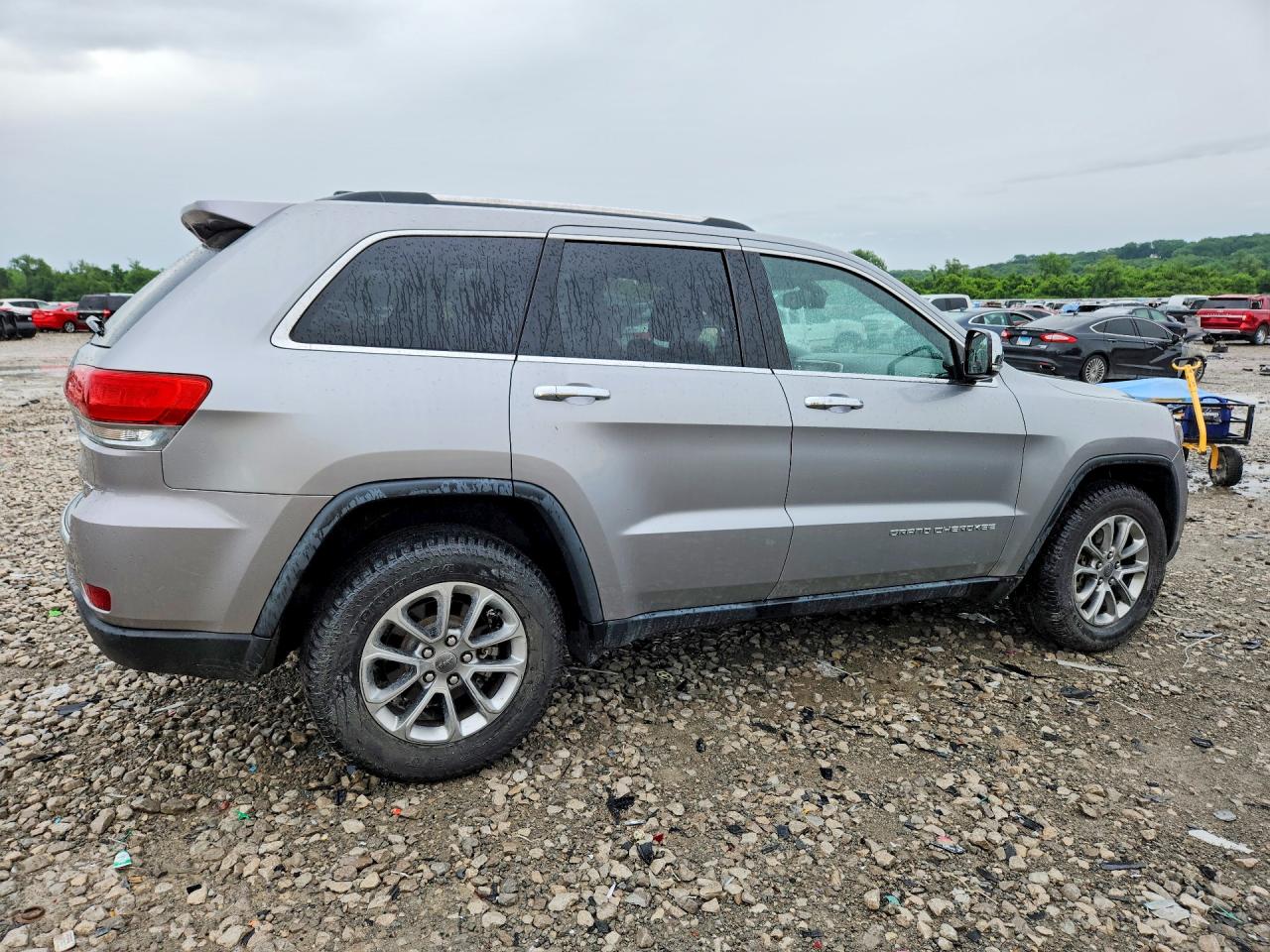 2015 Jeep Grand Cherokee Limited Silver vin: 1C4RJFBG2FC845215