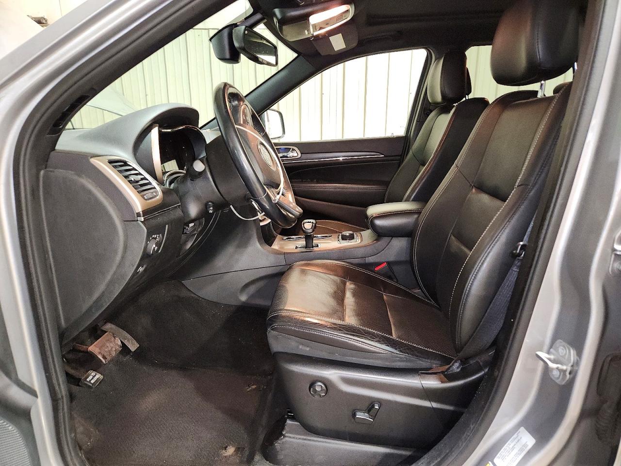 2015 Jeep Grand Cherokee Limited Silver vin: 1C4RJFBG2FC852214