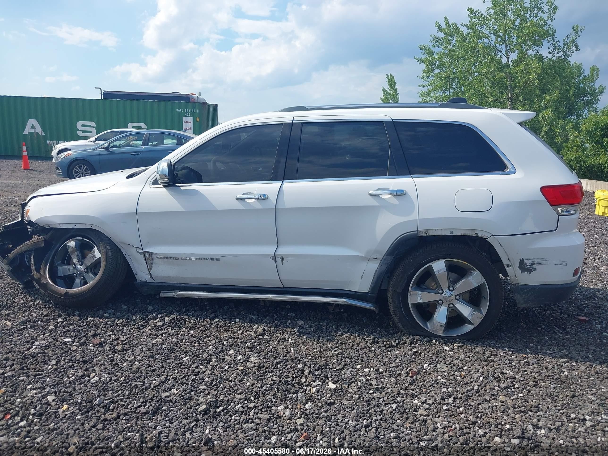 2015 Jeep Grand Cherokee Limited White vin: 1C4RJFBG2FC855775