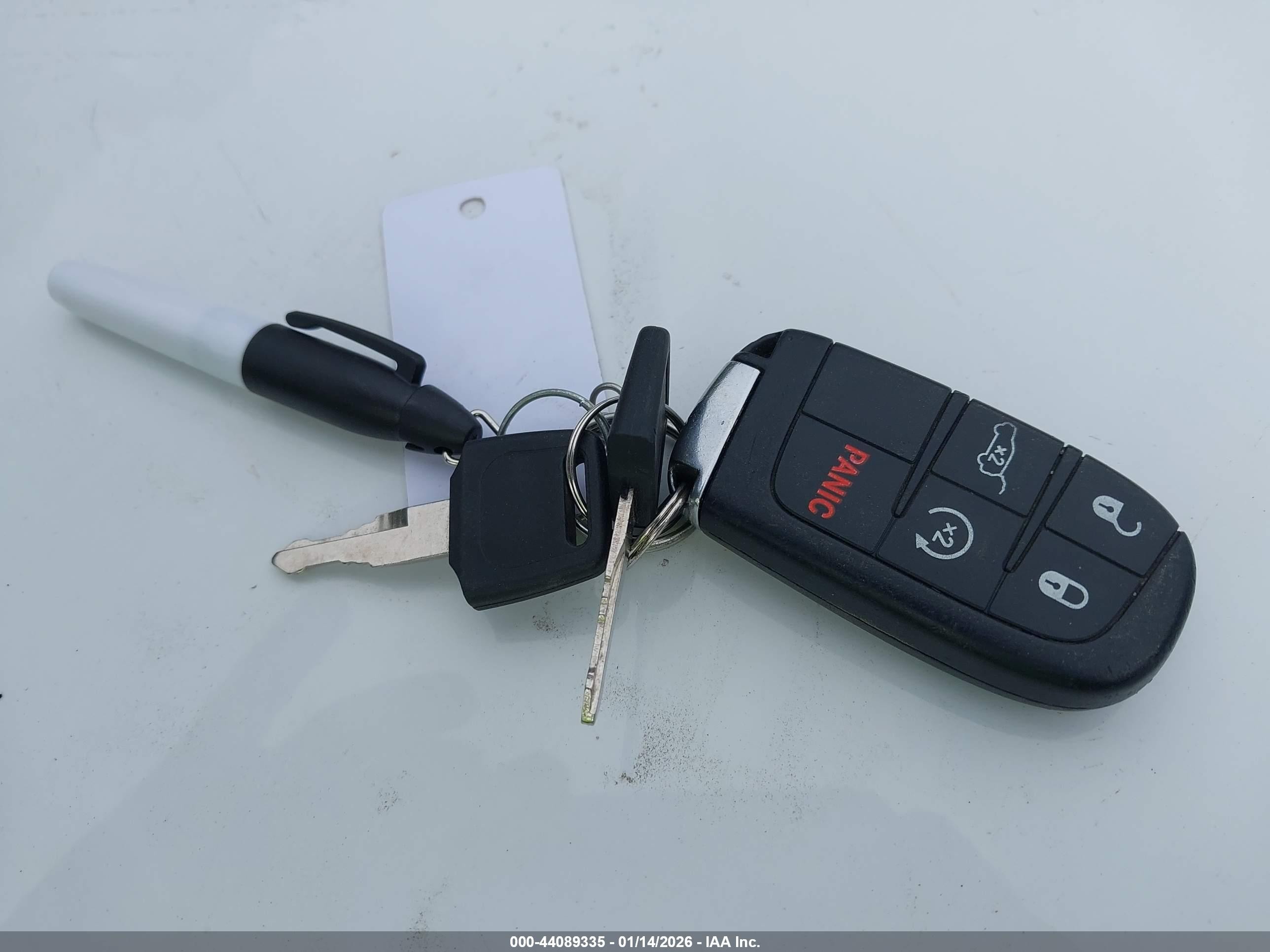 2015 Jeep Grand Cherokee Limited White vin: 1C4RJFBG2FC905316