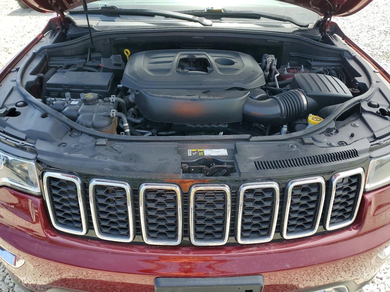 2019 Jeep Grand Cherokee Limited Burgundy vin: 1C4RJFBG2KC751250