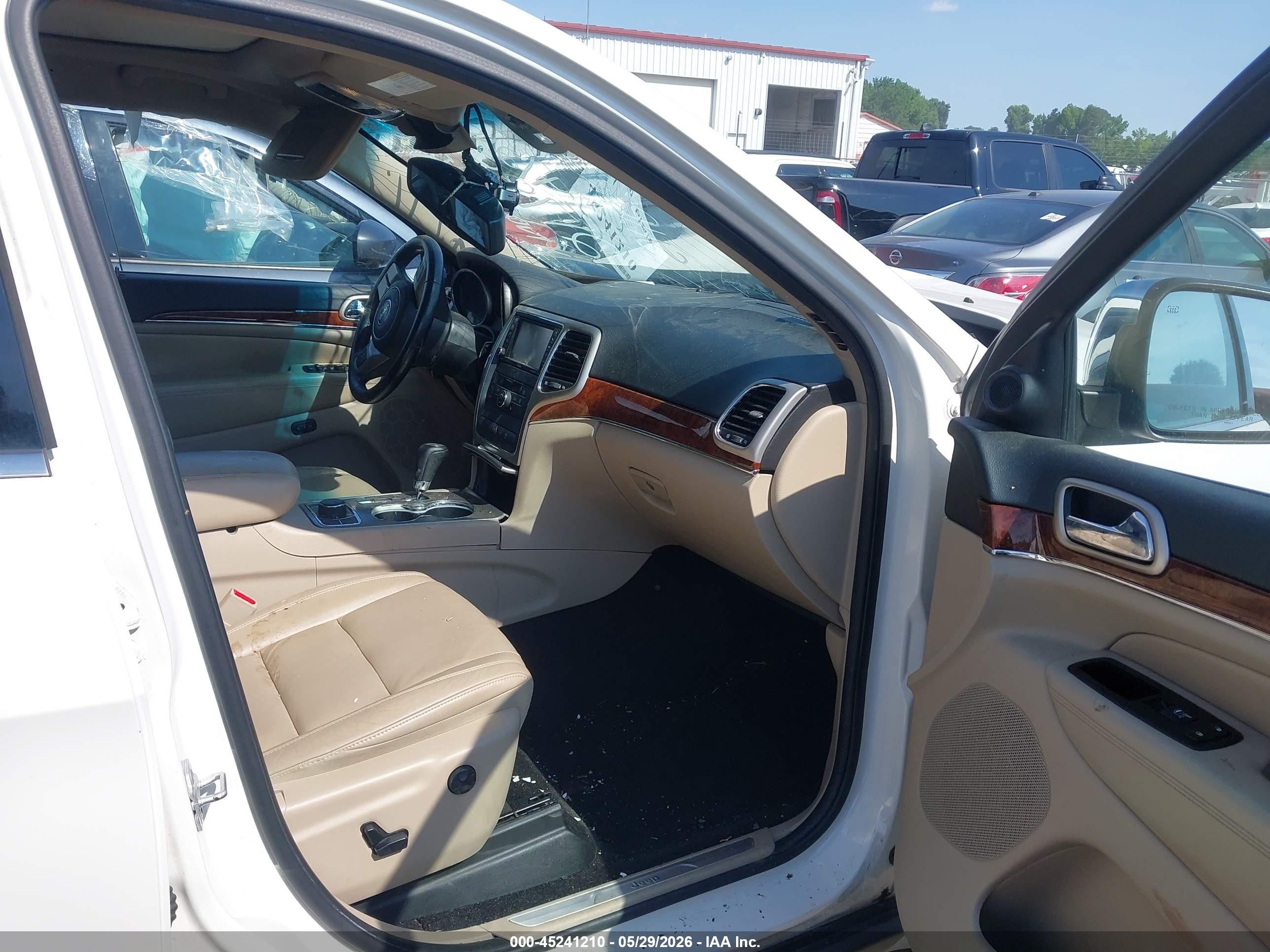 2012 Jeep Grand Cherokee Limited White vin: 1C4RJFBG3CC217899