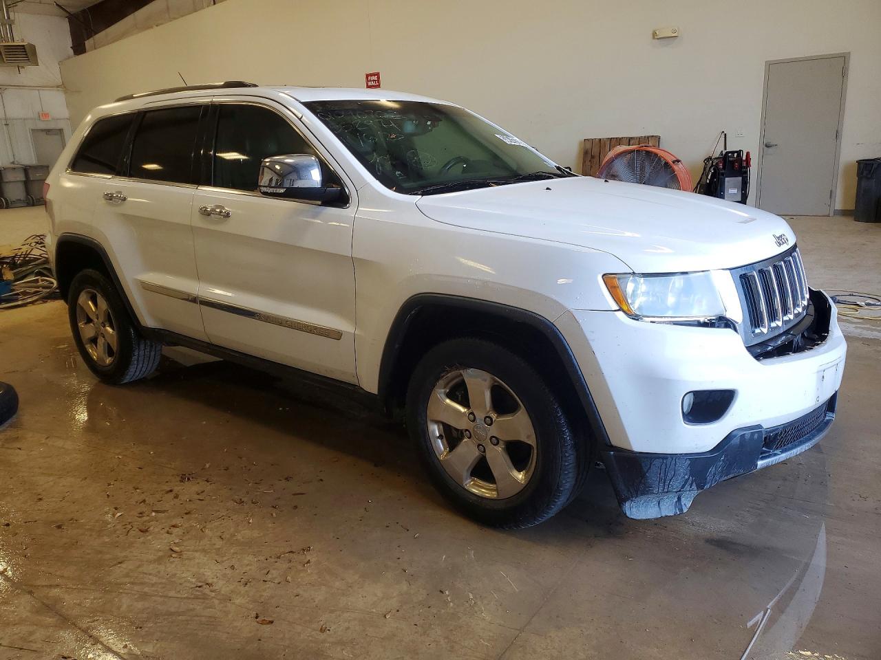 2013 Jeep Grand Cherokee Limited White vin: 1C4RJFBG3DC552971