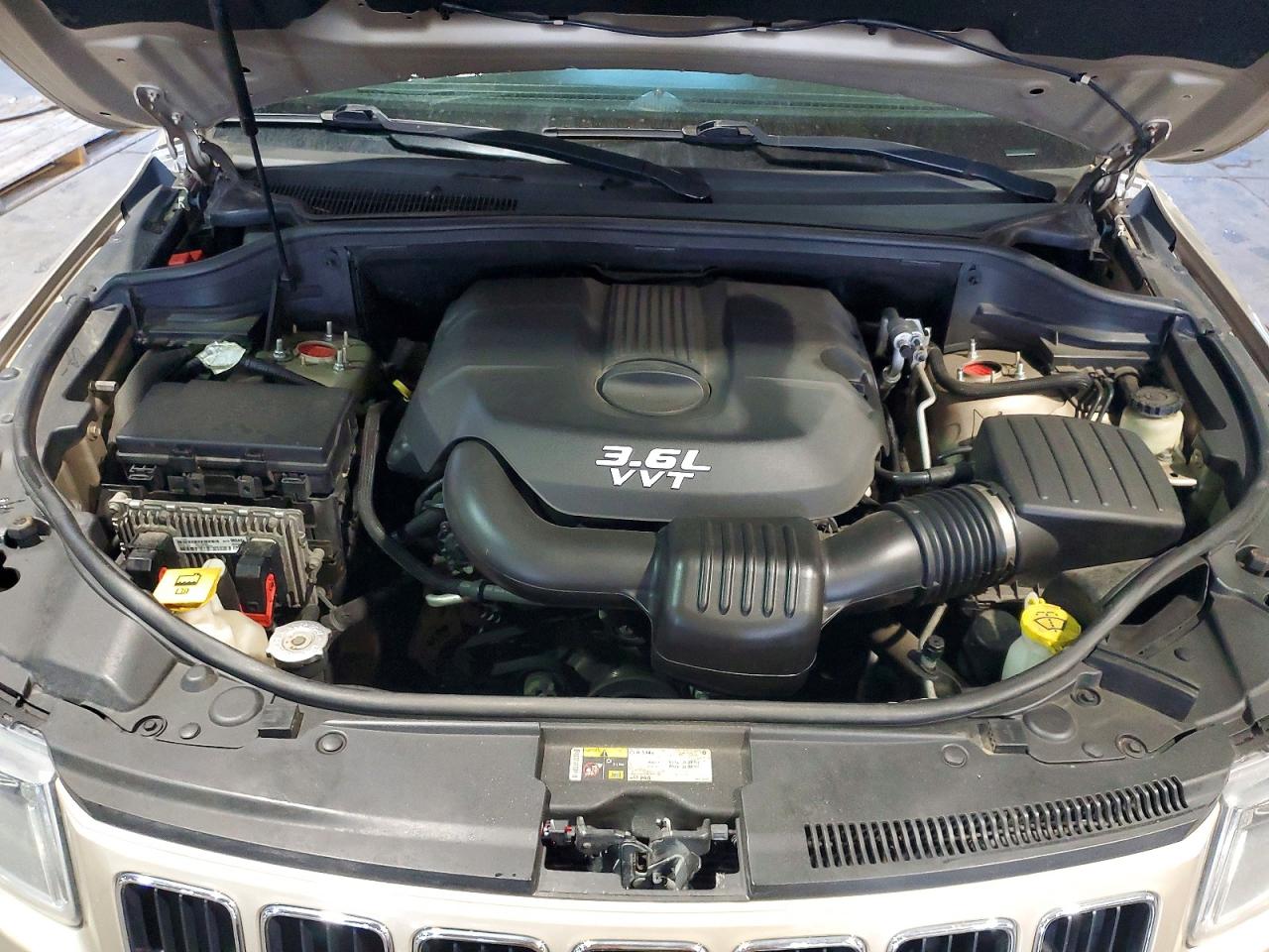 2014 Jeep Grand Cherokee Limited Желто-коричневый vin: 1C4RJFBG3EC148067