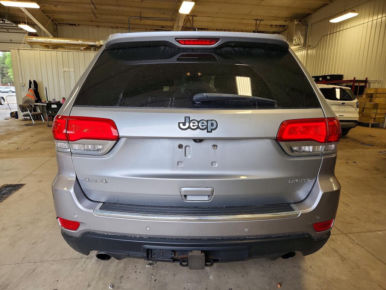 2014 Jeep Grand Cherokee Limited Silver vin: 1C4RJFBG3EC258309