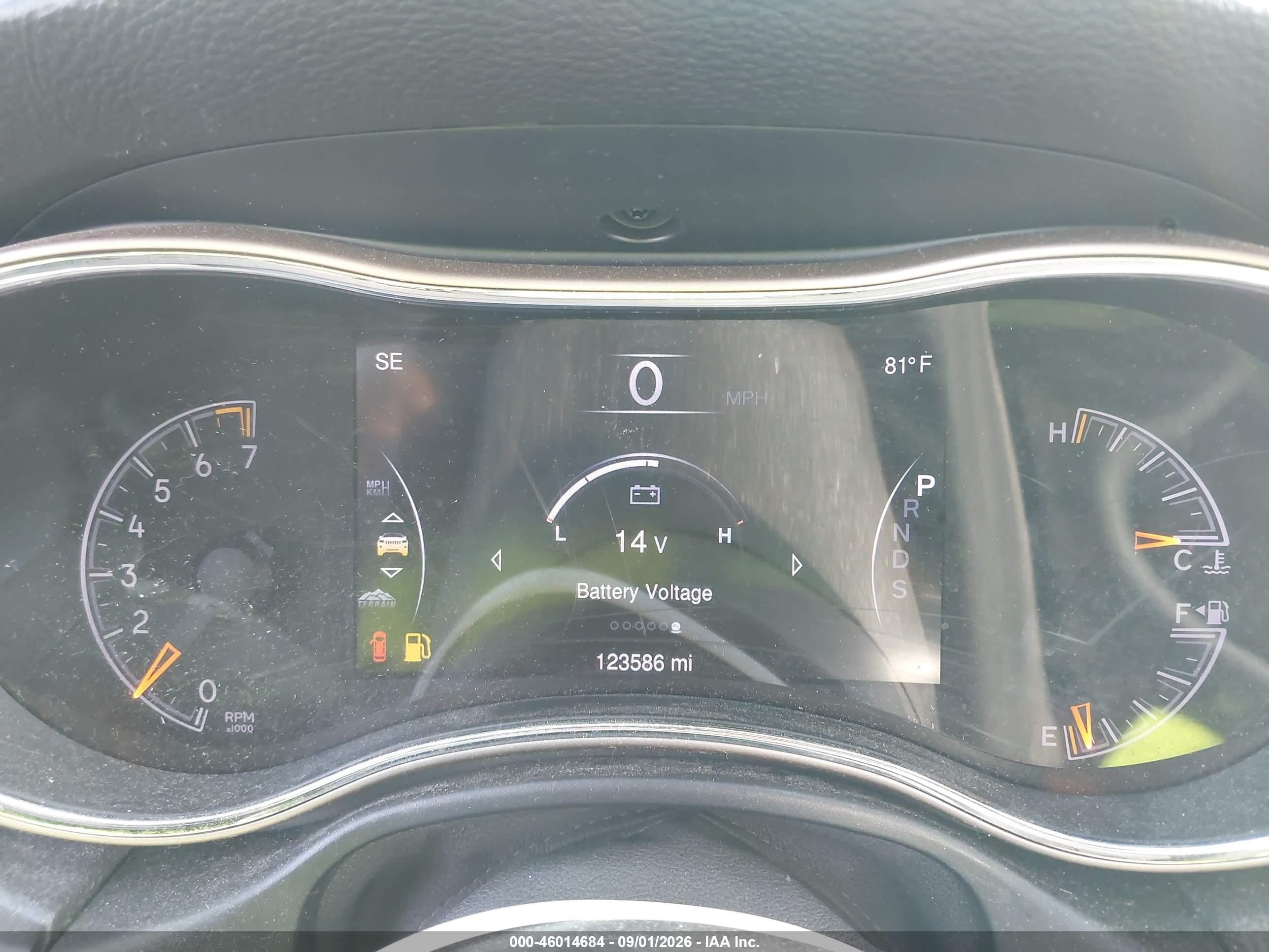2014 Jeep Grand Cherokee Limited Silver vin: 1C4RJFBG3EC274977