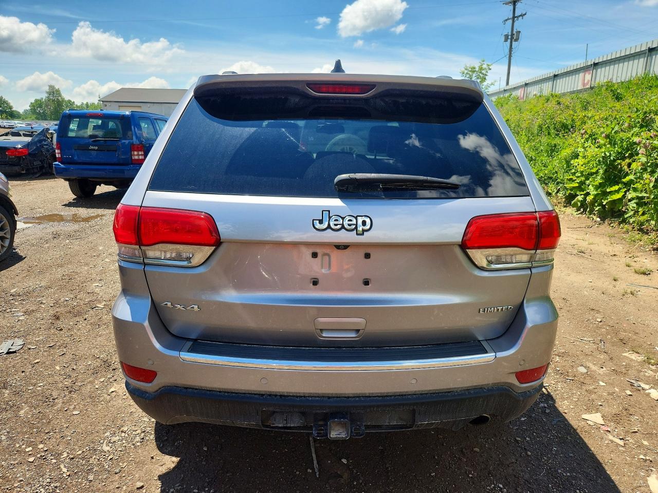 2015 Jeep Grand Cherokee Limited Silver vin: 1C4RJFBG3FC128919