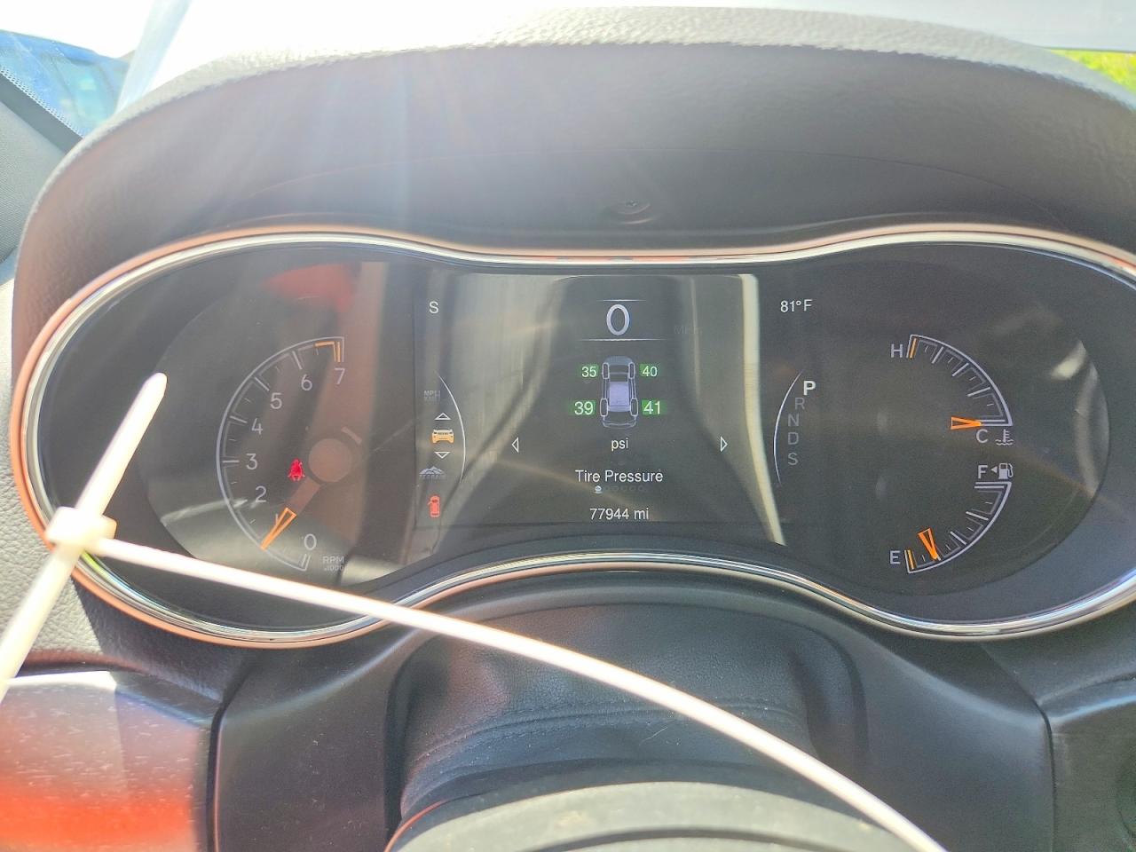 2015 Jeep Grand Cherokee Limited Silver vin: 1C4RJFBG3FC128919