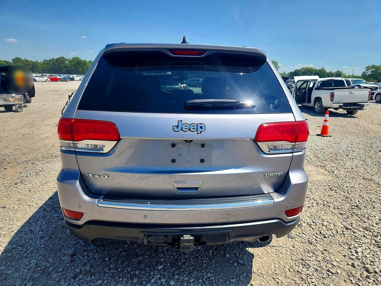 2015 Jeep Grand Cherokee Limited Silver vin: 1C4RJFBG3FC604635