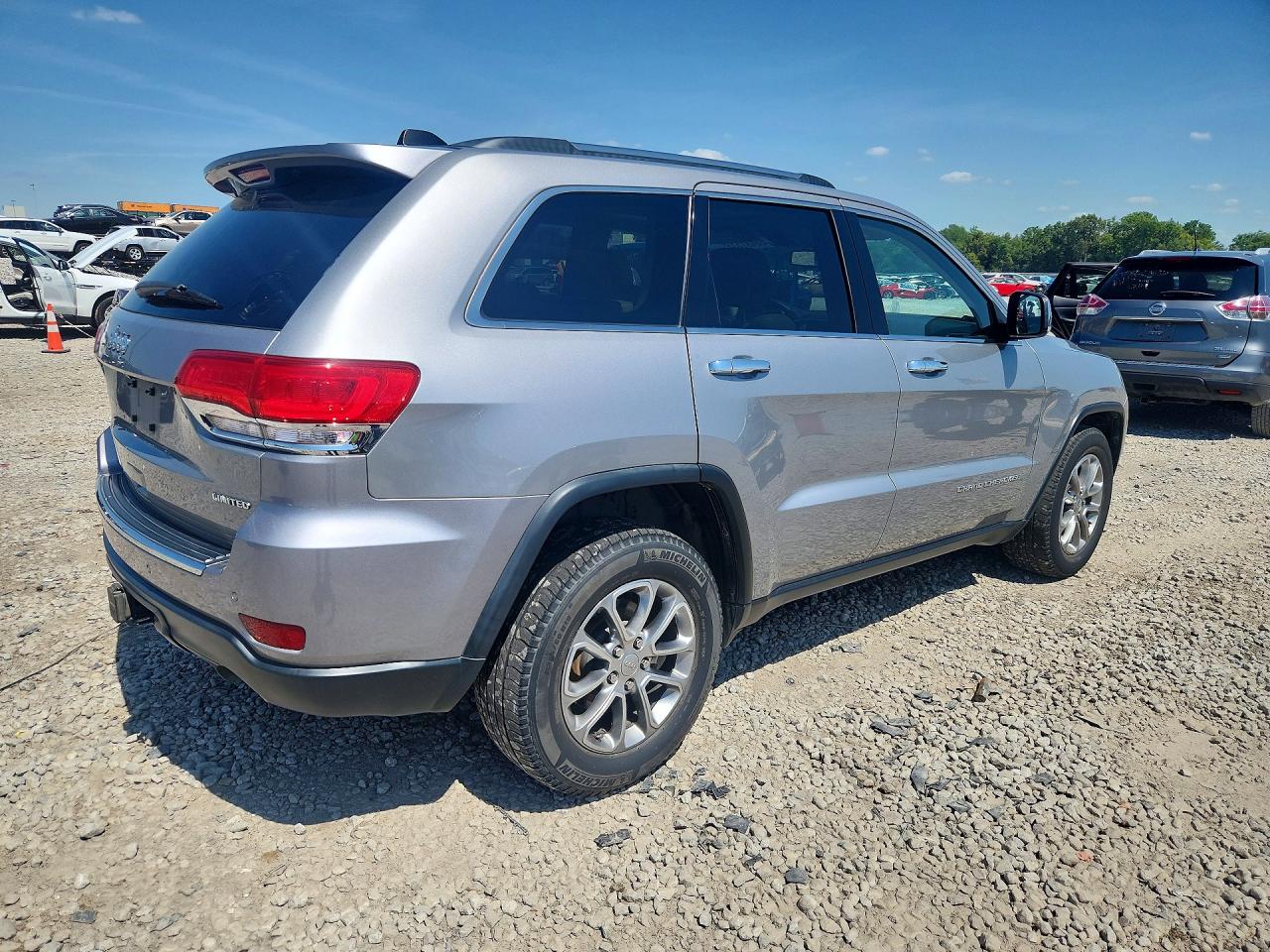 2015 Jeep Grand Cherokee Limited Silver vin: 1C4RJFBG3FC604635