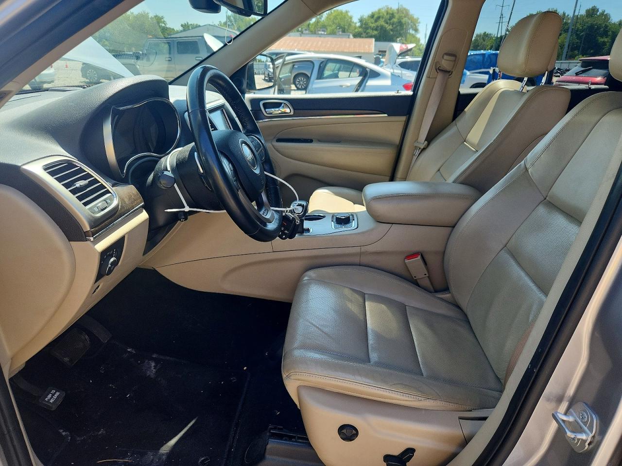 2015 Jeep Grand Cherokee Limited Silver vin: 1C4RJFBG3FC604635