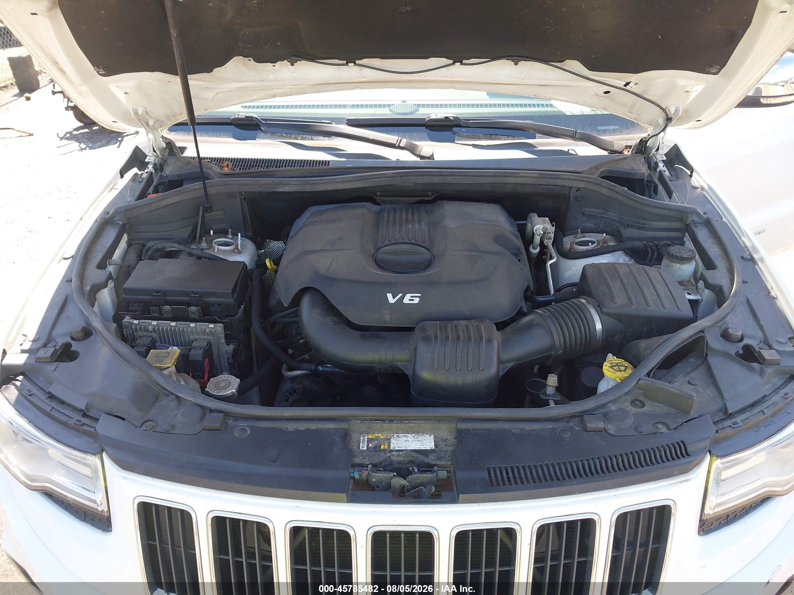 2015 Jeep Grand Cherokee Limited White vin: 1C4RJFBG3FC607728