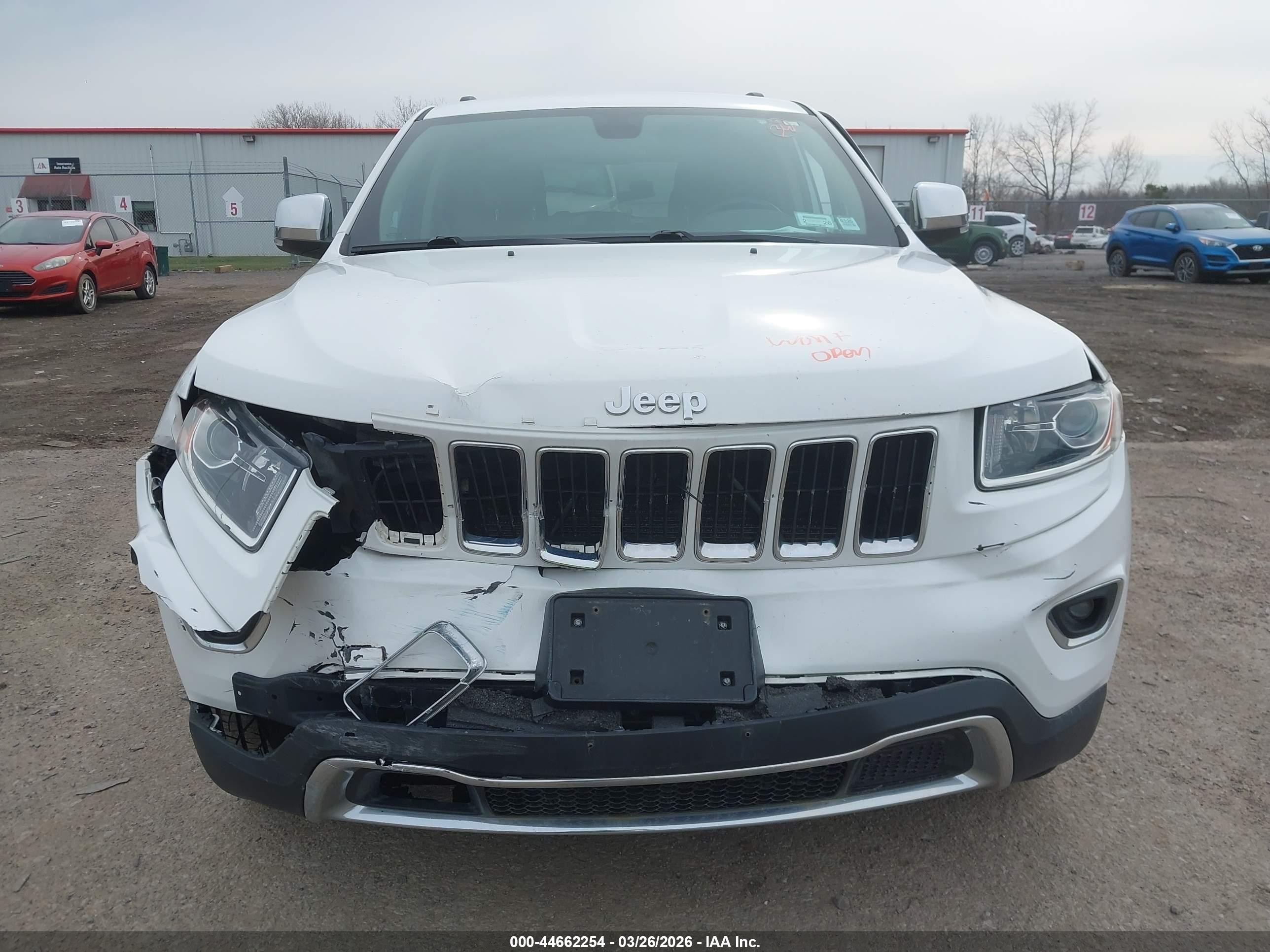 2015 Jeep Grand Cherokee Limited Белый vin: 1C4RJFBG3FC738321