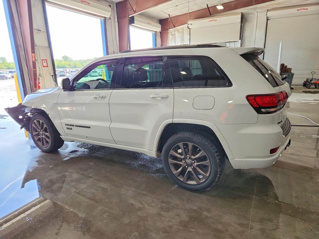 2017 Jeep Grand Cherokee Limited White vin: 1C4RJFBG3HC608834