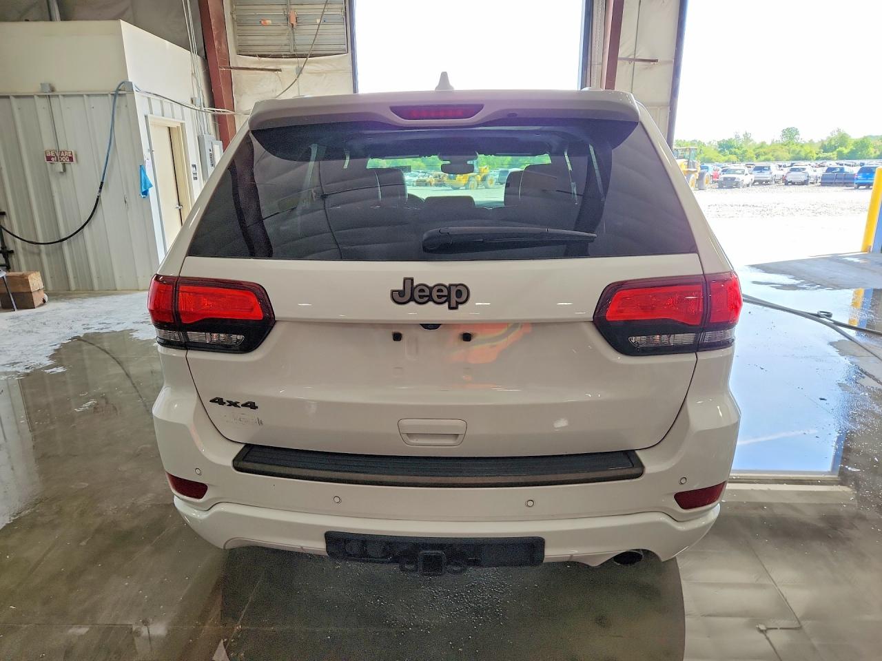 2017 Jeep Grand Cherokee Limited White vin: 1C4RJFBG3HC608834