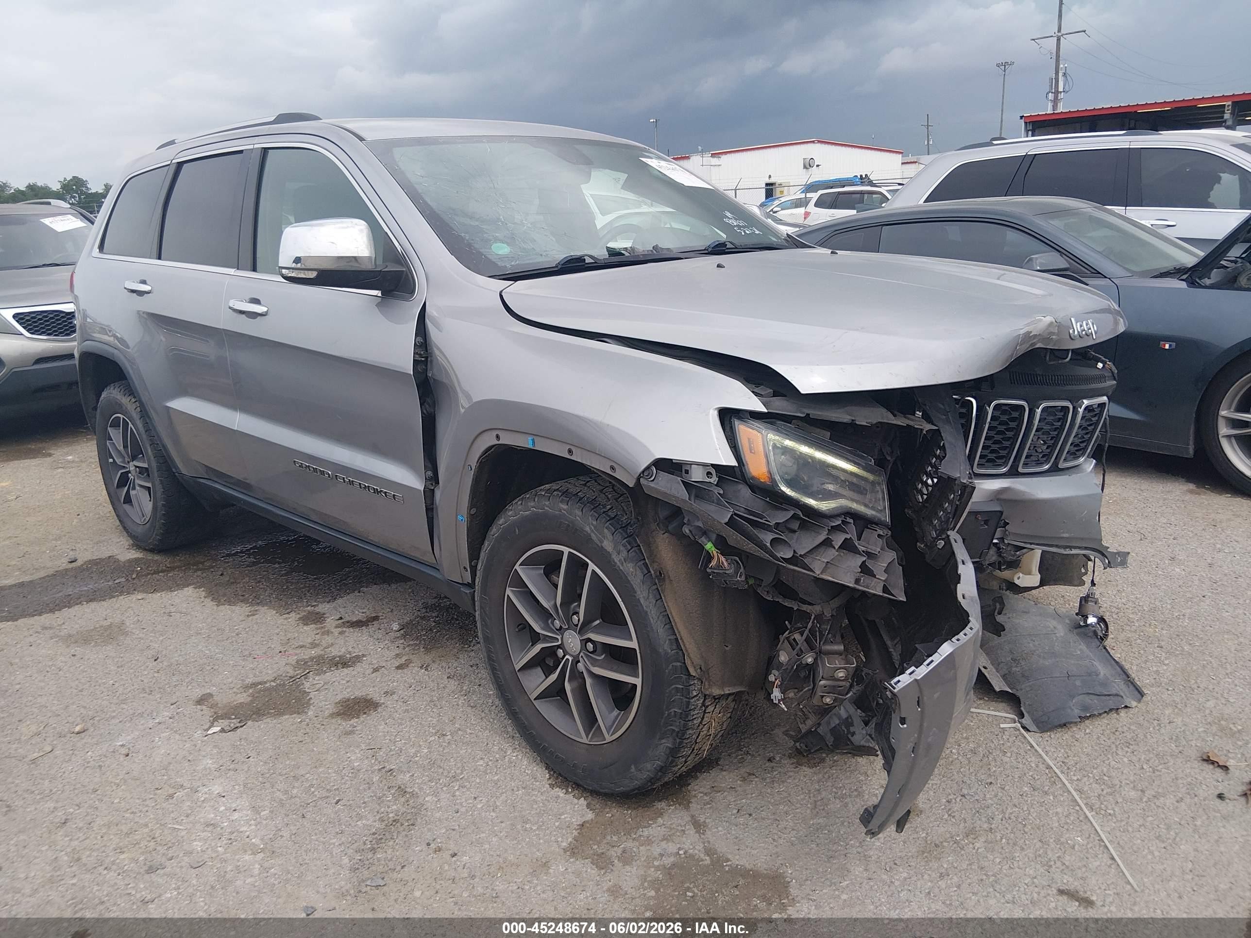 2017 Jeep Grand Cherokee Limited 4x4 Silver vin: 1C4RJFBG3HC931877