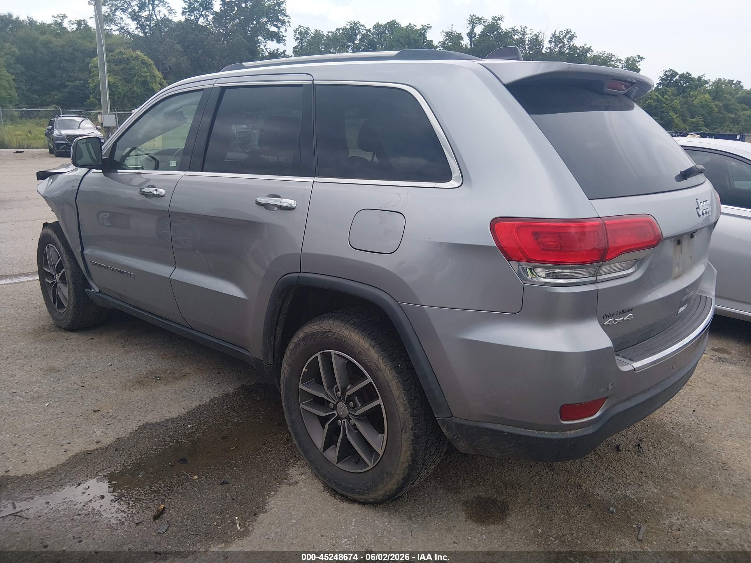 2017 Jeep Grand Cherokee Limited 4x4 Silver vin: 1C4RJFBG3HC931877