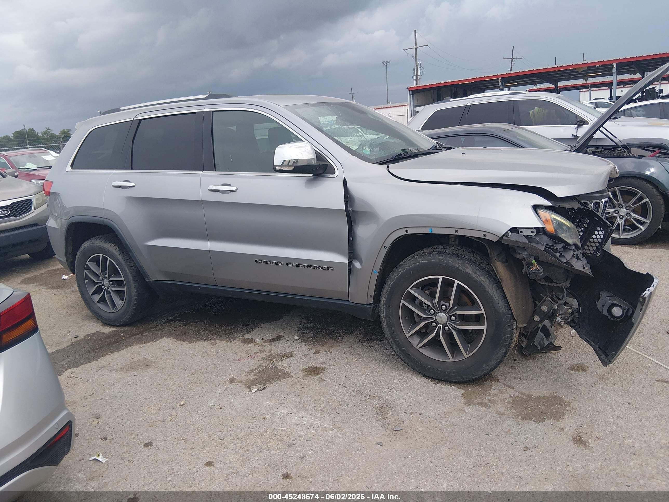 2017 Jeep Grand Cherokee Limited 4x4 Silver vin: 1C4RJFBG3HC931877