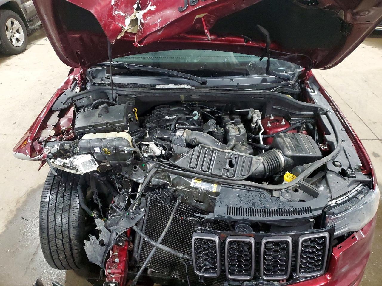 2021 Jeep Grand Cherokee Limited Красный vin: 1C4RJFBG3MC671717