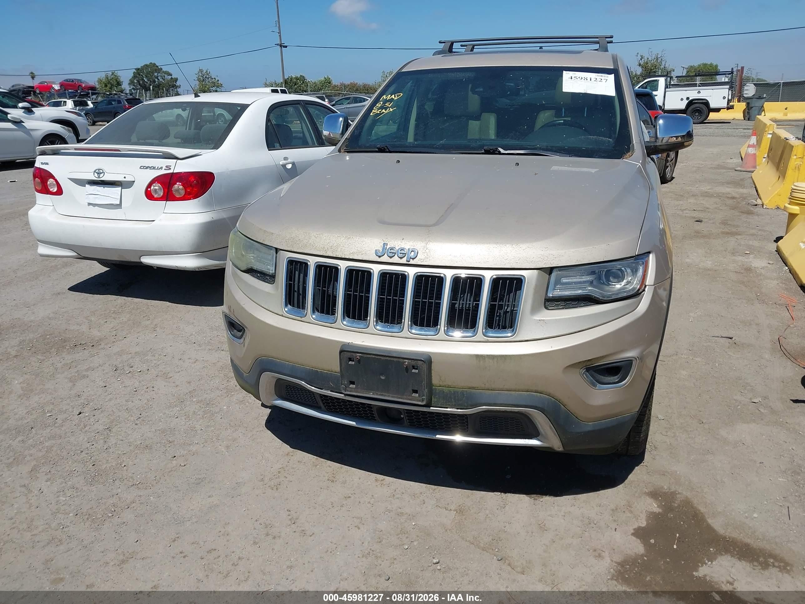 2014 Jeep Grand Cherokee Limited Beige vin: 1C4RJFBG4EC388387
