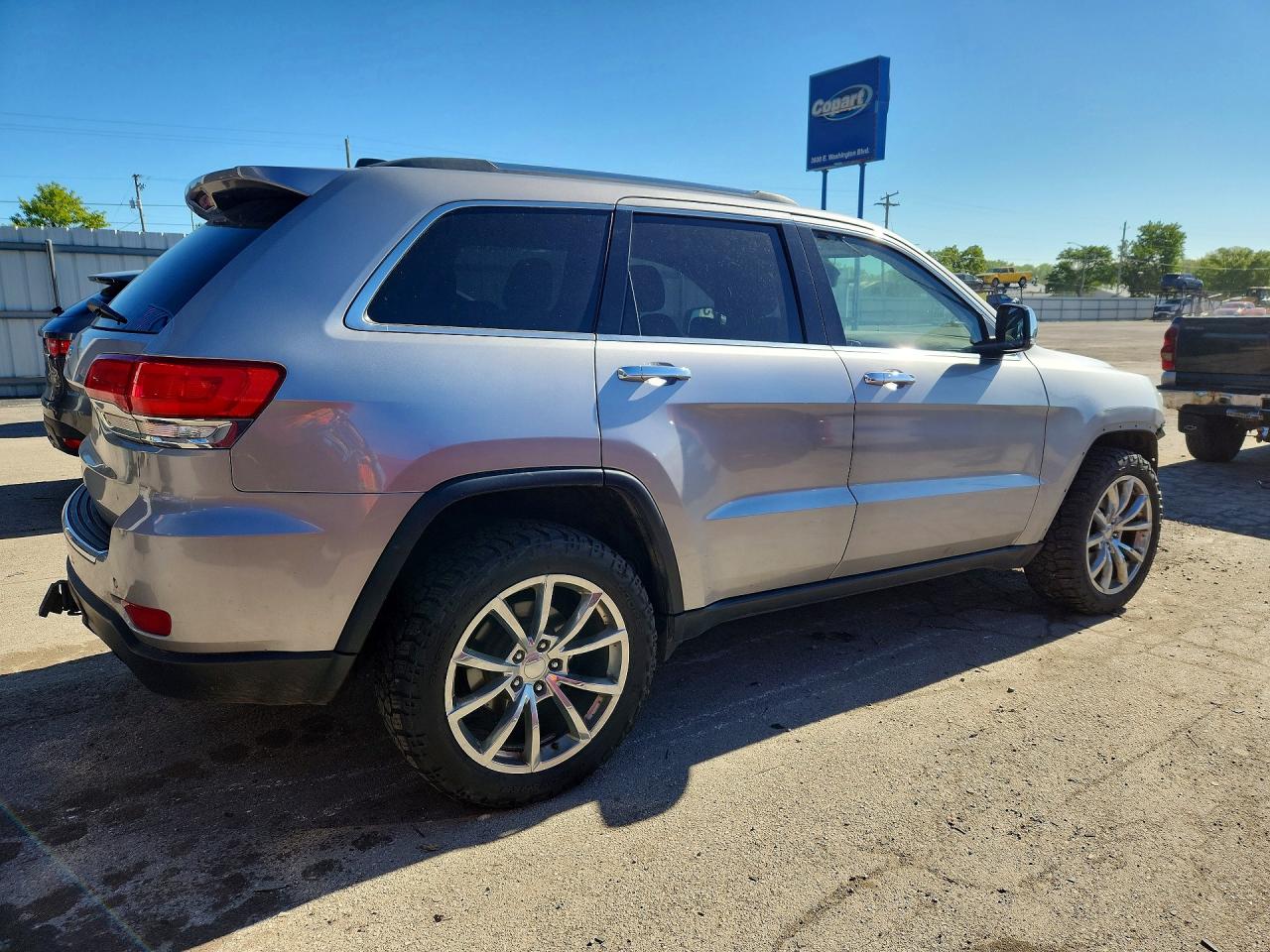2014 Jeep Grand Cherokee Limited Silver vin: 1C4RJFBG4EC425986