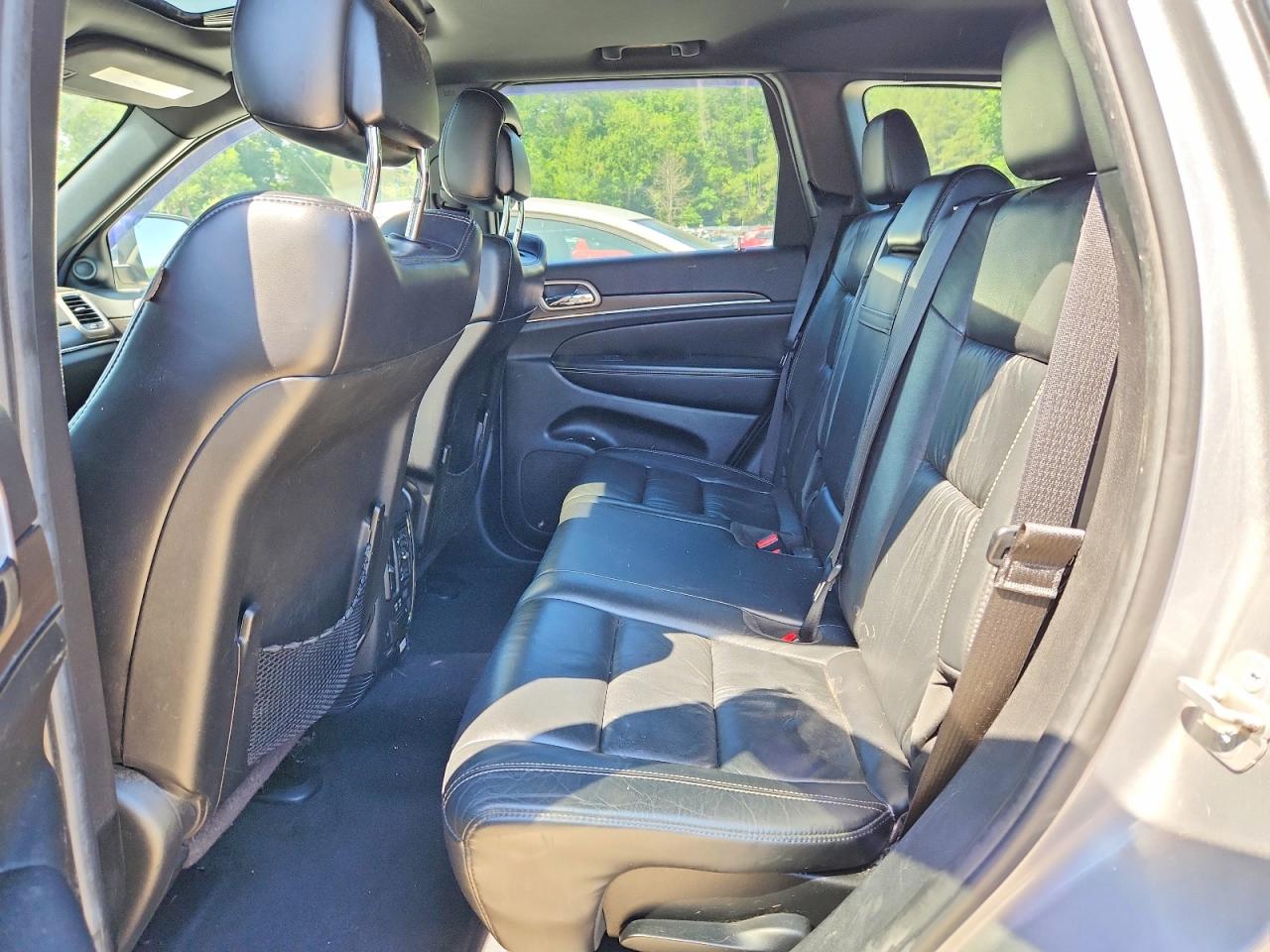 2014 Jeep Grand Cherokee Limited Silver vin: 1C4RJFBG4EC439886