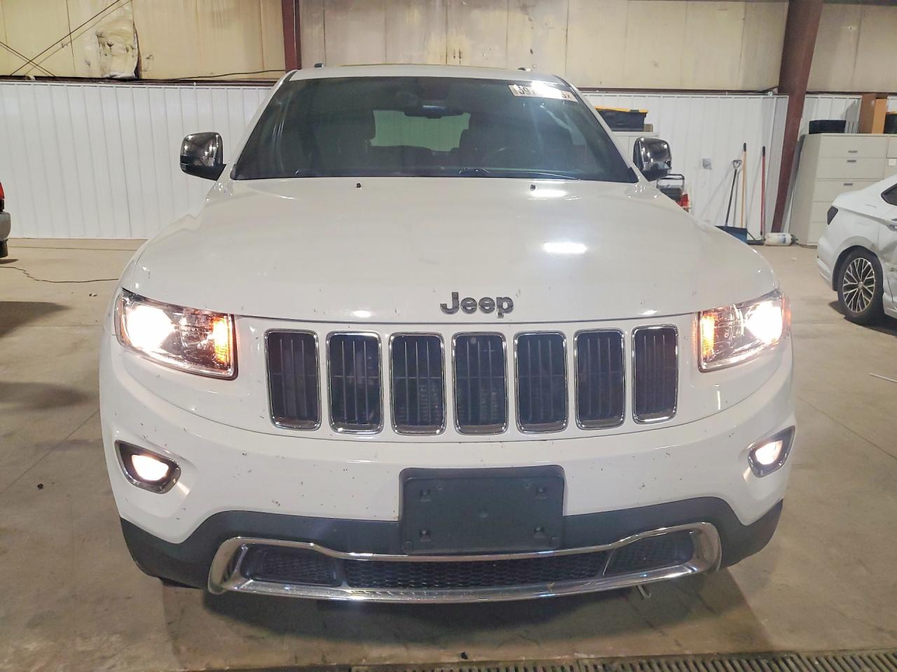 2015 Jeep Grand Cherokee Limited White vin: 1C4RJFBG4FC172458