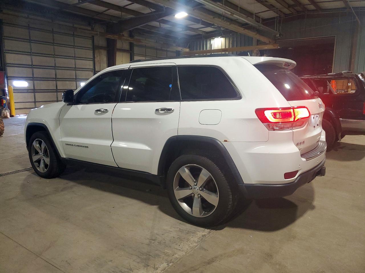 2015 Jeep Grand Cherokee Limited White vin: 1C4RJFBG4FC172458