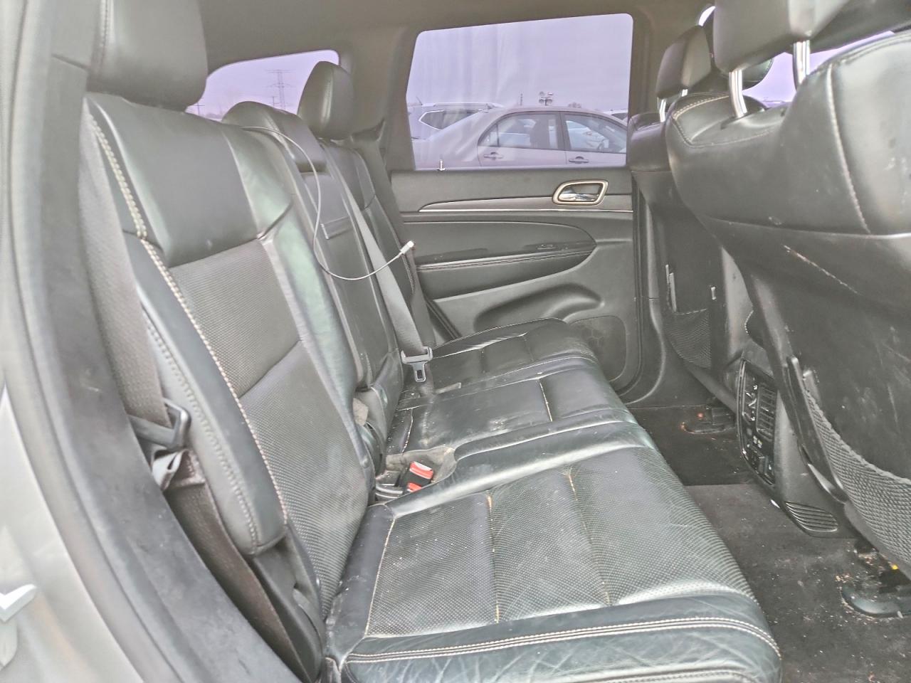 2015 Jeep Grand Cherokee Limited Silver vin: 1C4RJFBG4FC205507