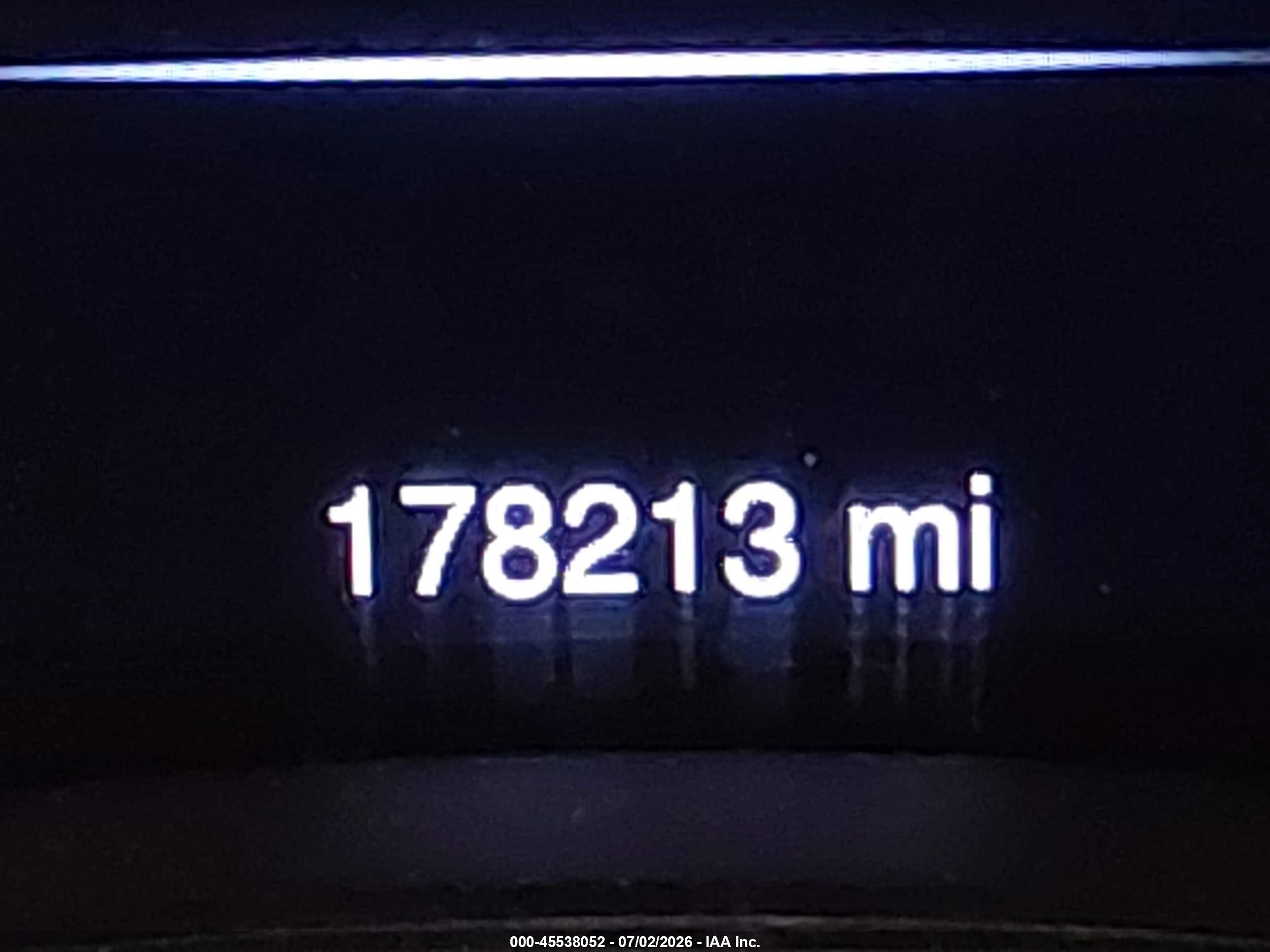 2015 Jeep Grand Cherokee Limited Silver vin: 1C4RJFBG4FC632878