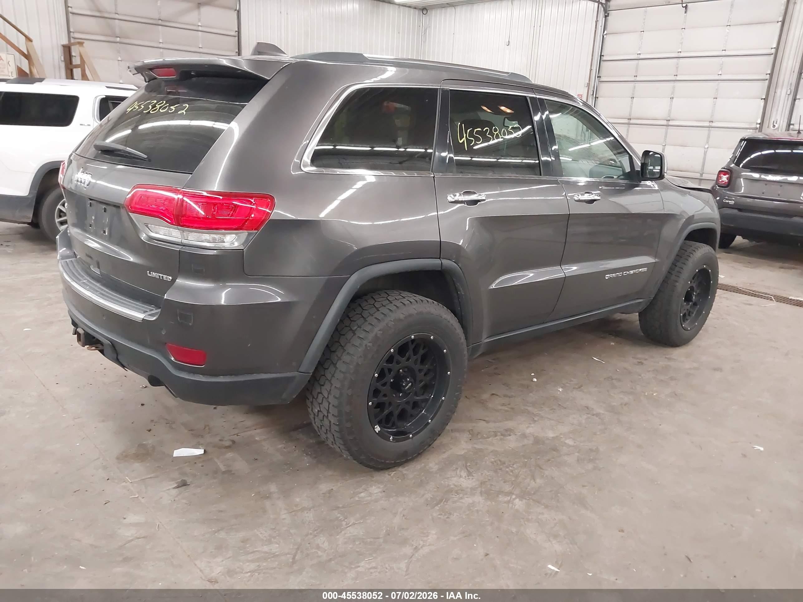 2015 Jeep Grand Cherokee Limited Silver vin: 1C4RJFBG4FC632878